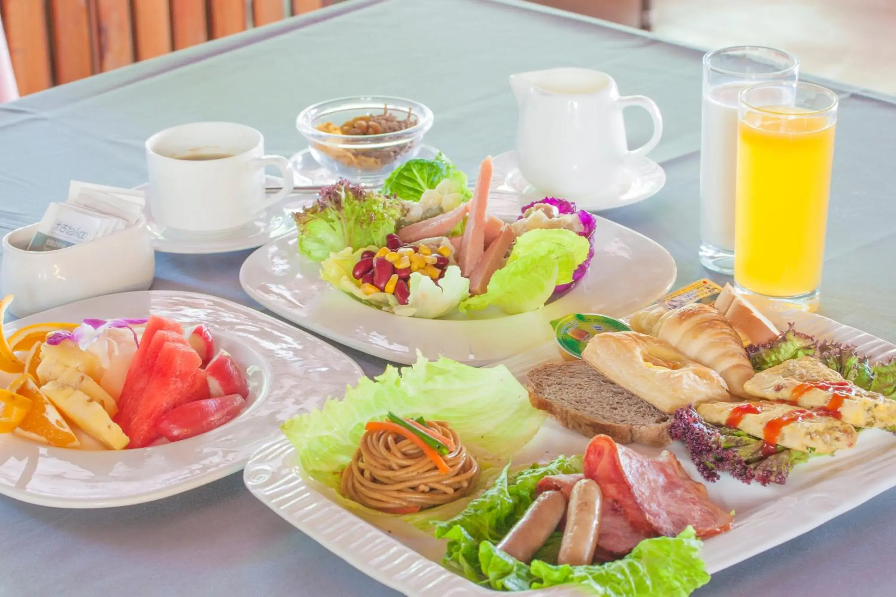 Breakfast in Shengyi Holiday Villa Hotel Breakfast in Shengyi Holiday Villa Hotel