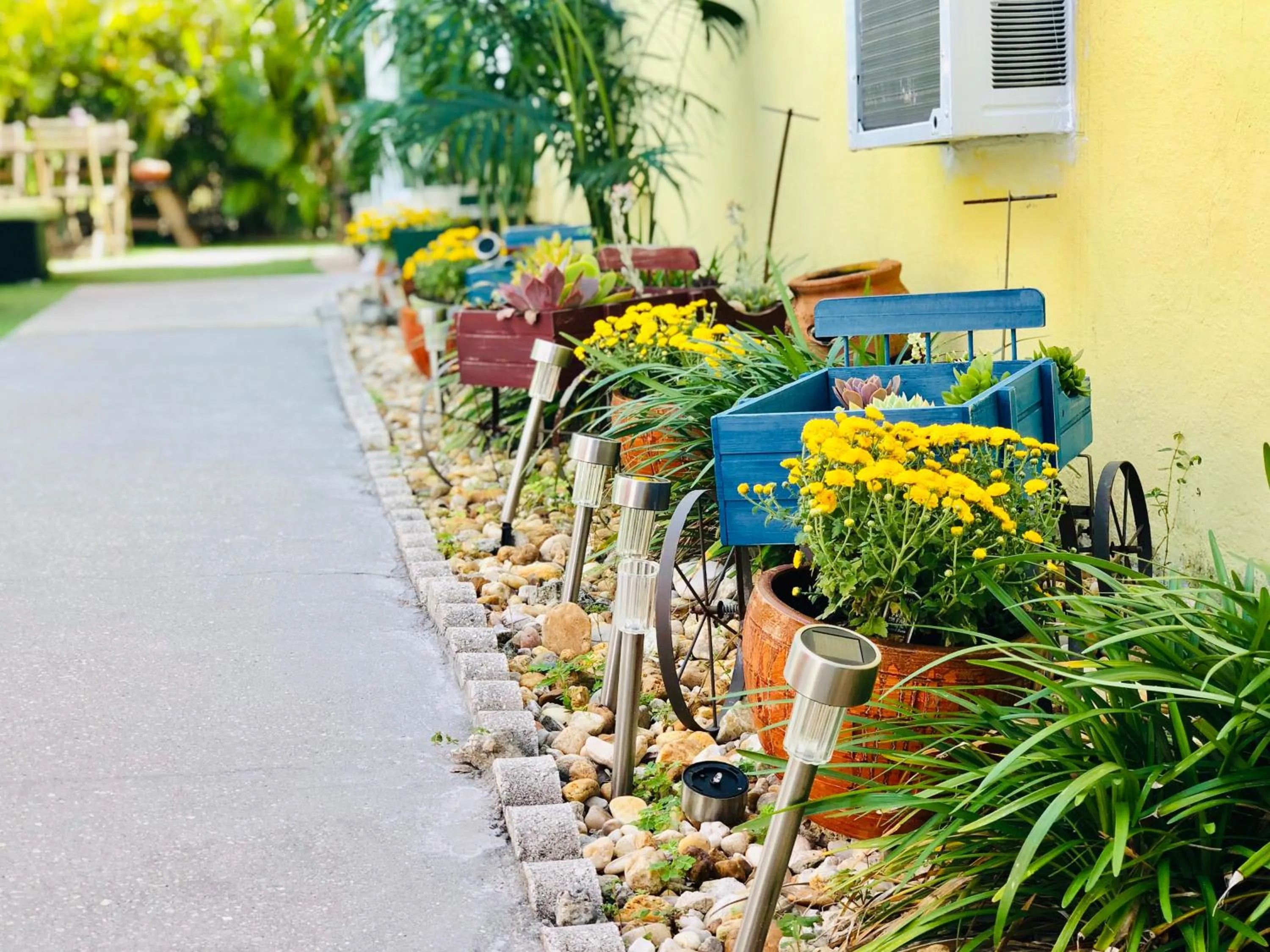 Patio in Hollywood Beachfront House