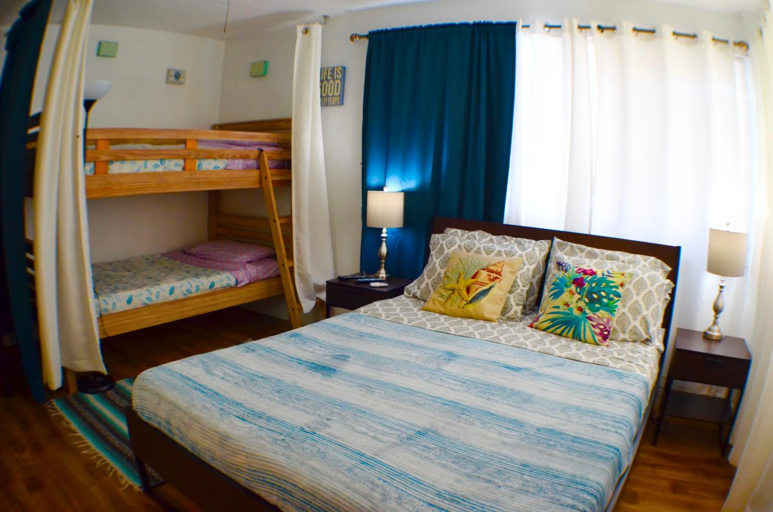 Bed in Hollywood Beachfront House