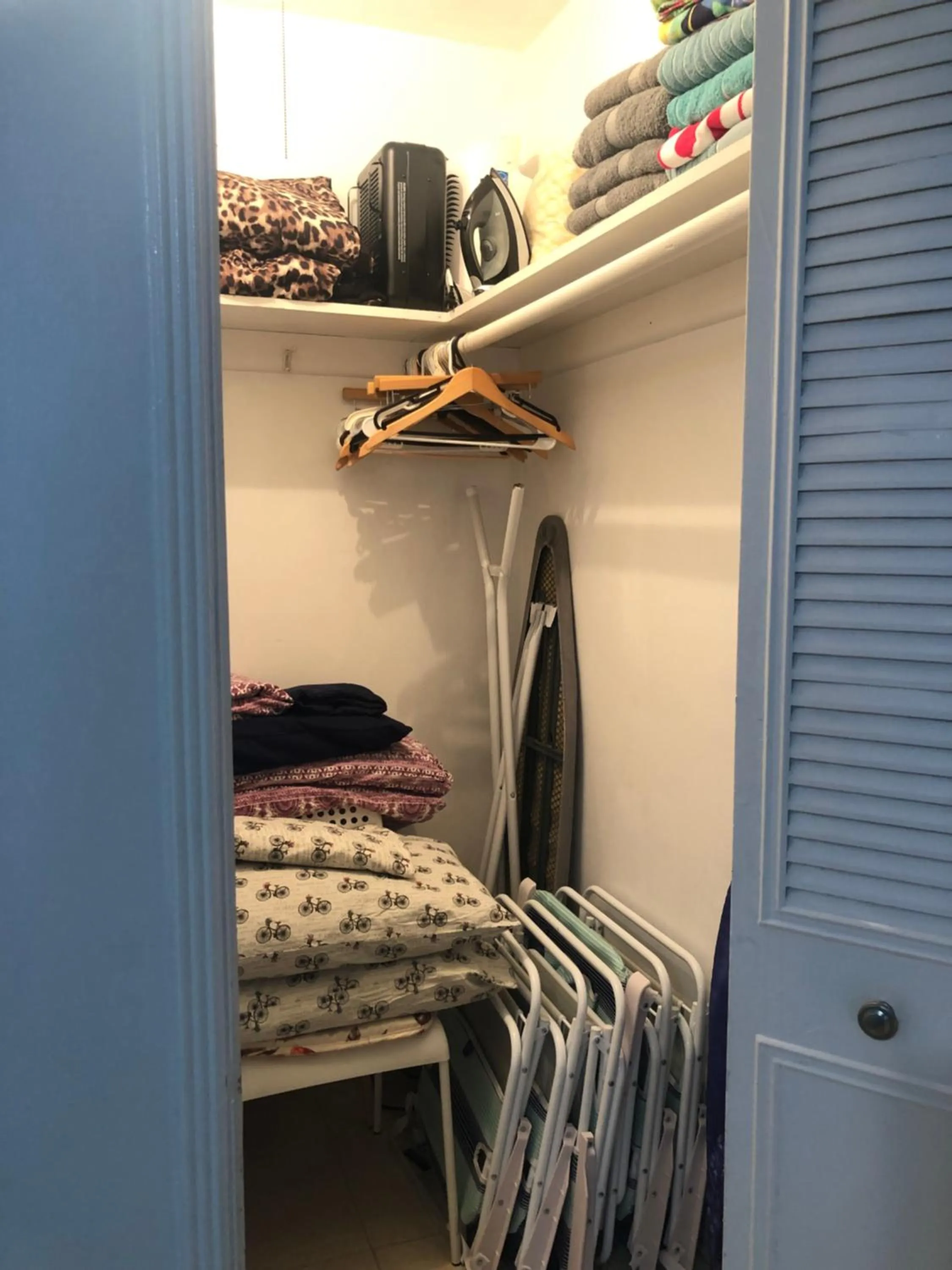 Other, Bed in Hollywood Beachfront House