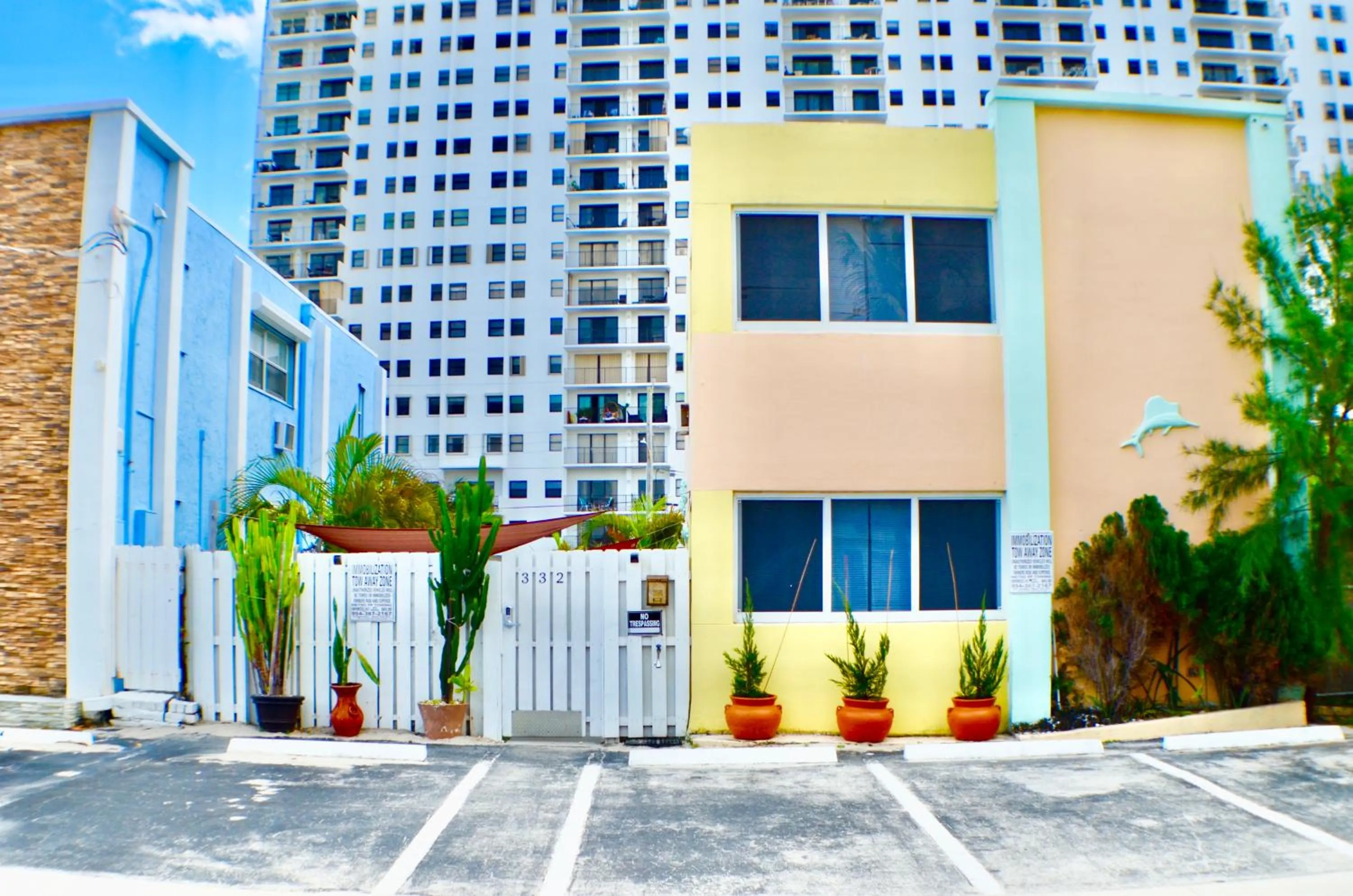 Property building in Hollywood Beachfront House