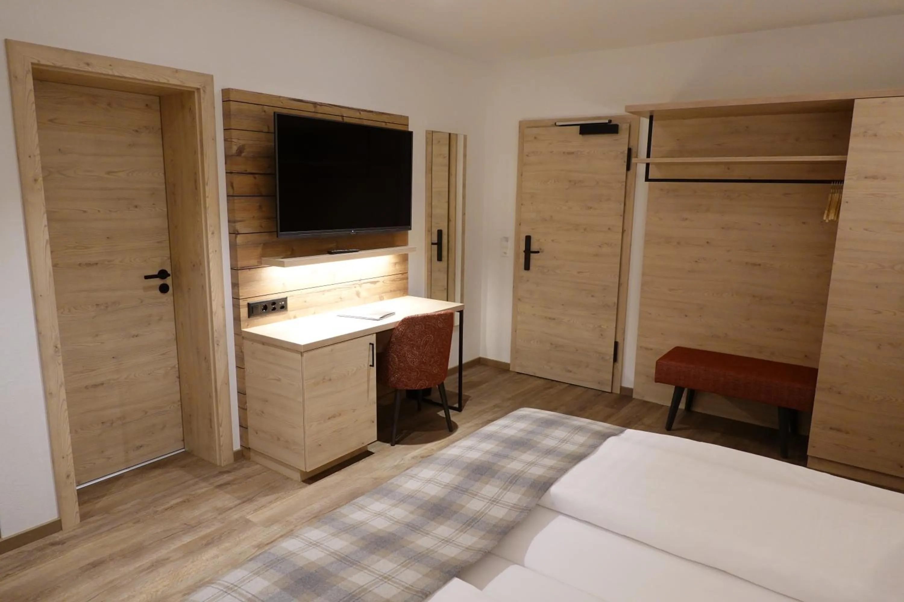 Bed in Hotel Schweizerhof