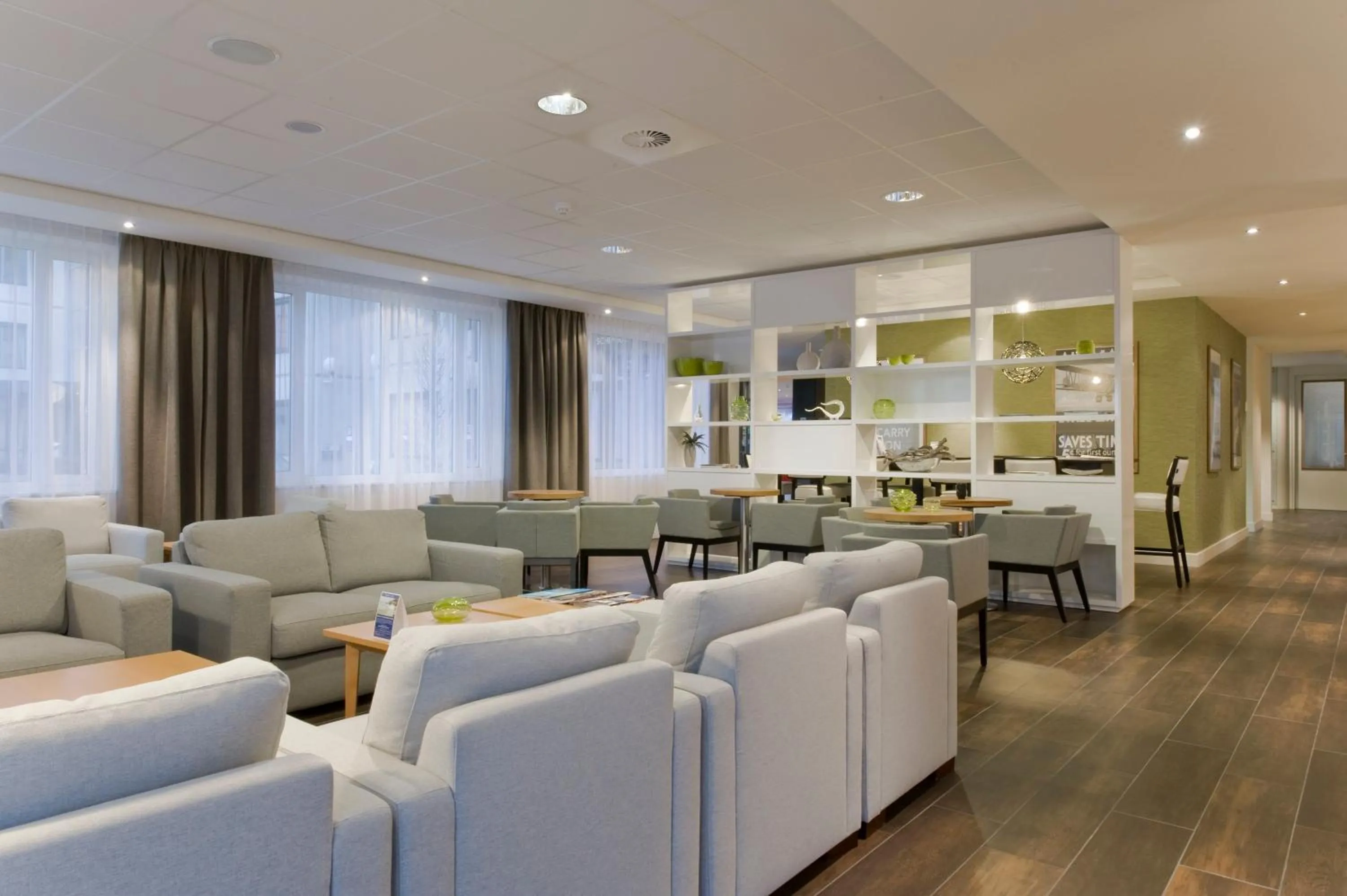 Lobby or reception in Holiday Inn Express Amsterdam - Schiphol by IHG