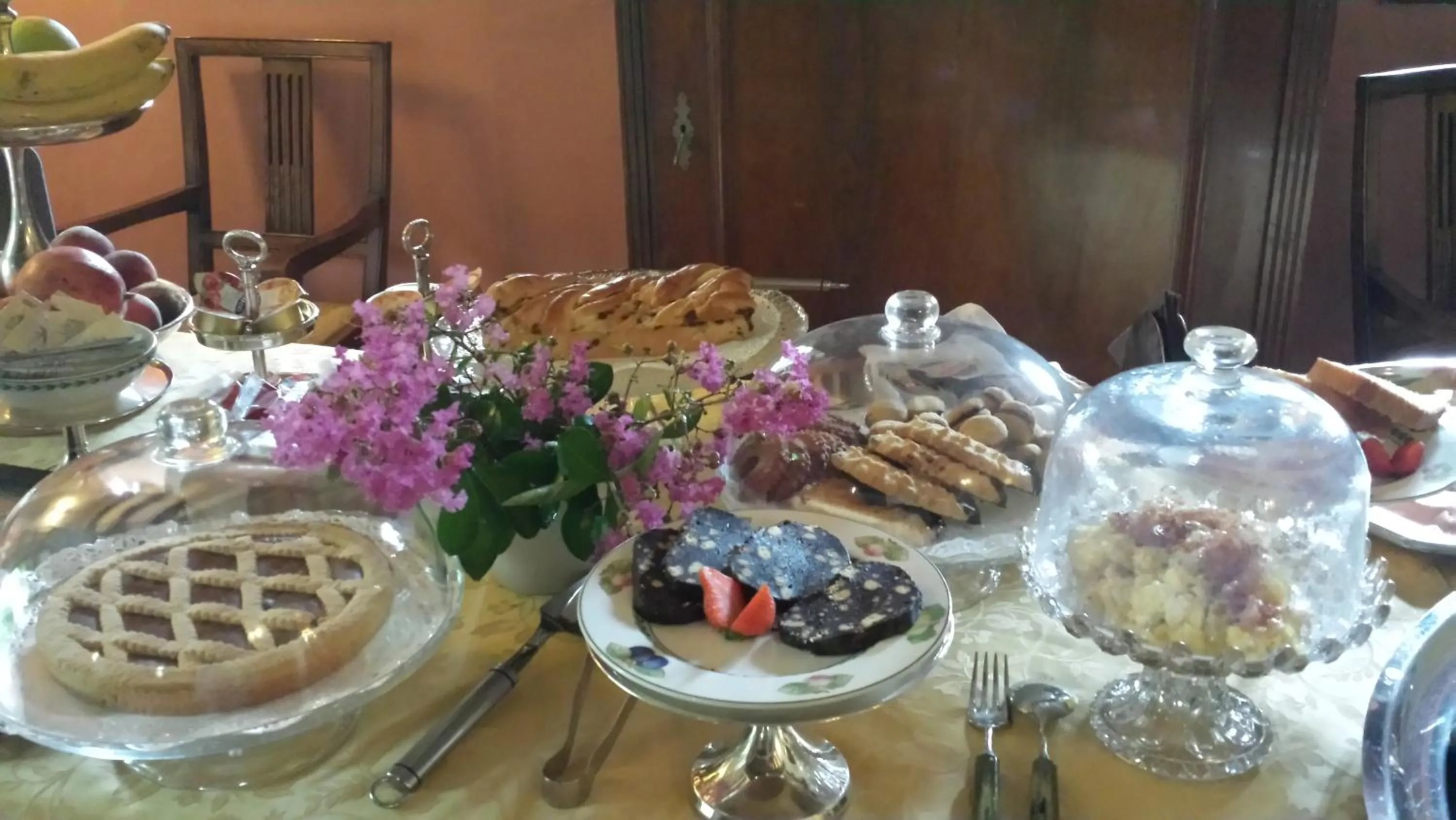 Food and drinks in Hotel Torre di San Martino