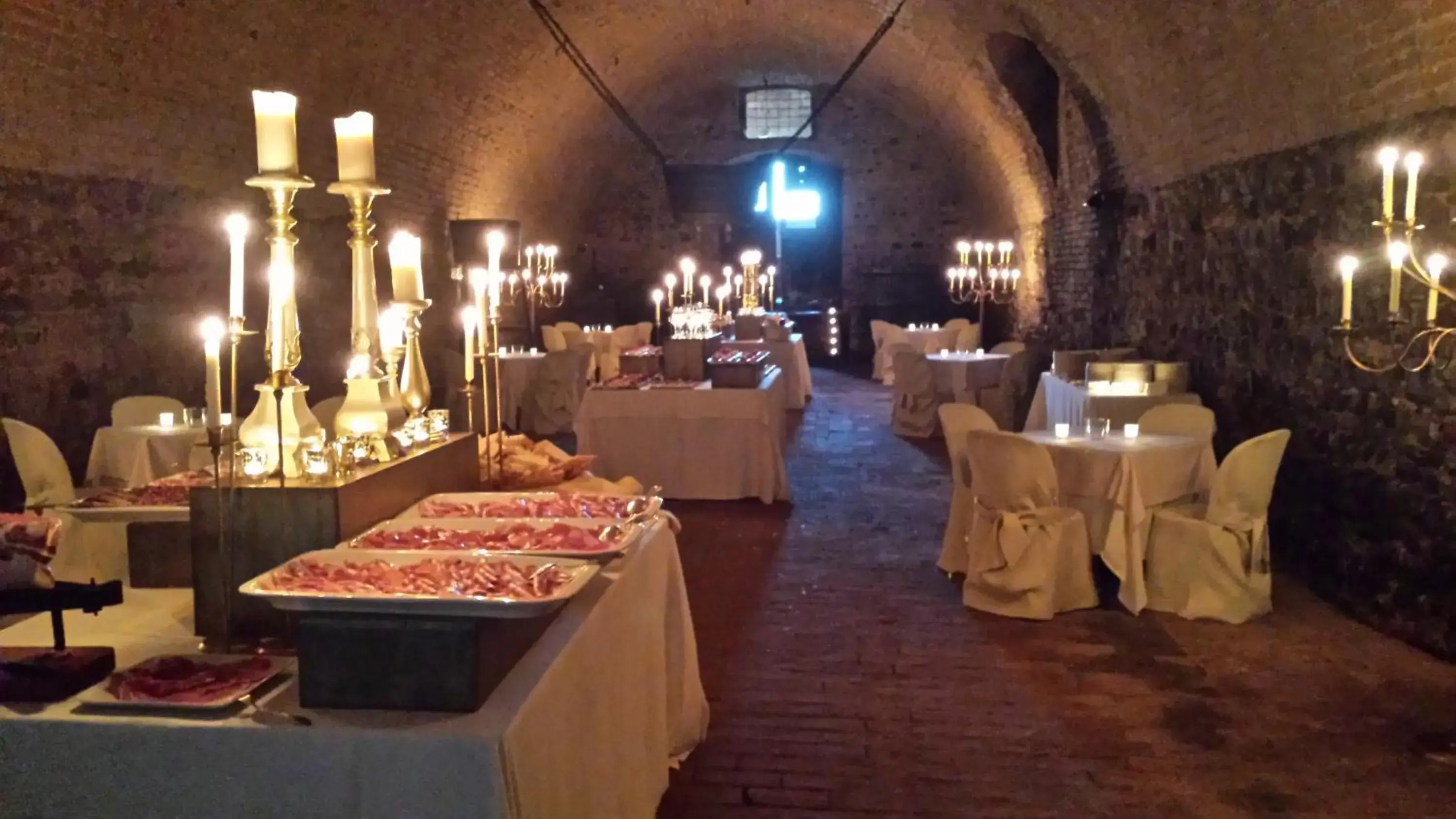 Banquet/Function facilities, Restaurant/Places to Eat in Residenza Di Torre San Martino