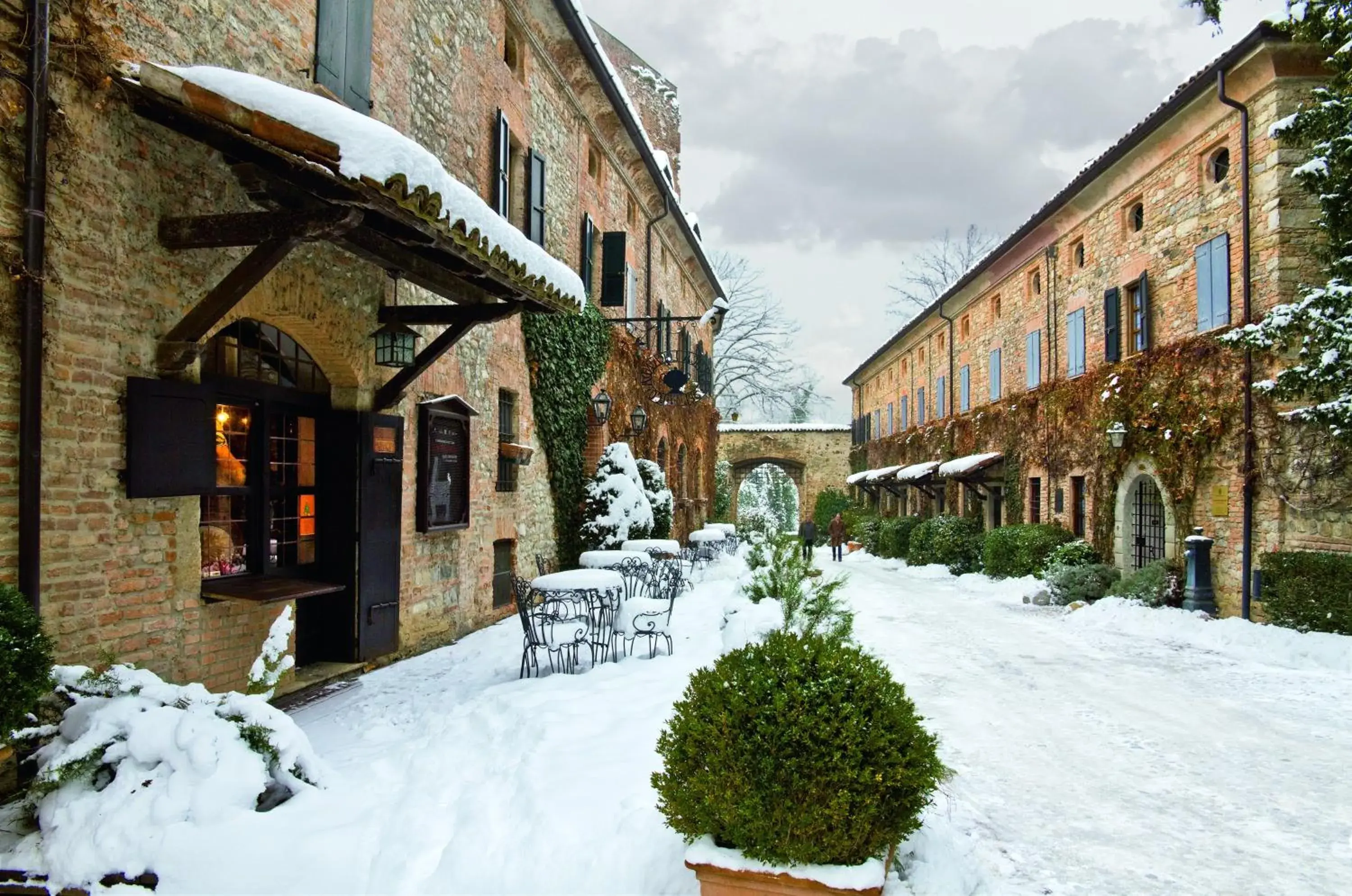 Area and facilities, Winter in Residenza Di Torre San Martino