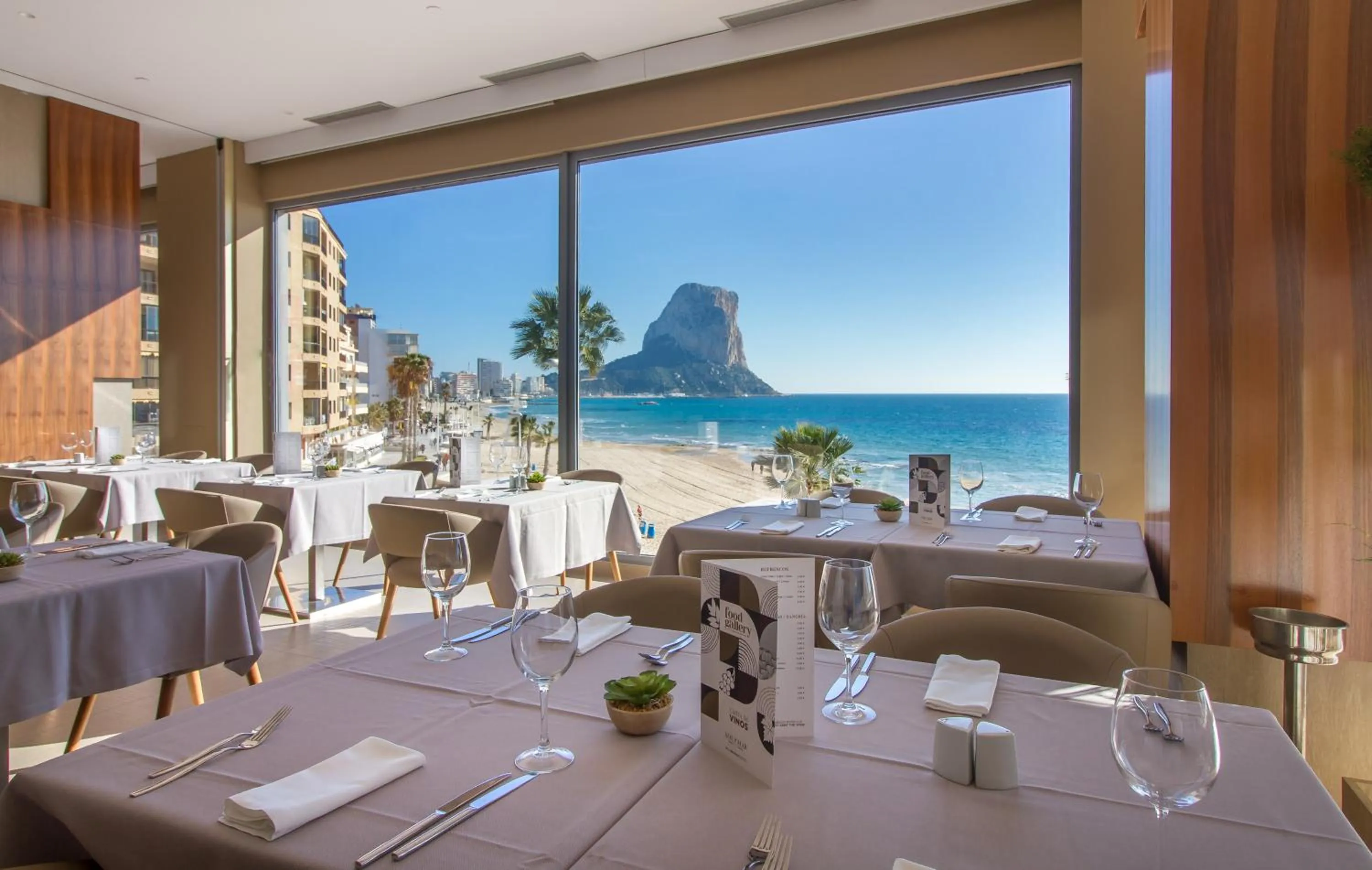 Restaurant/places to eat in ESTIMAR Calpe Apartments
