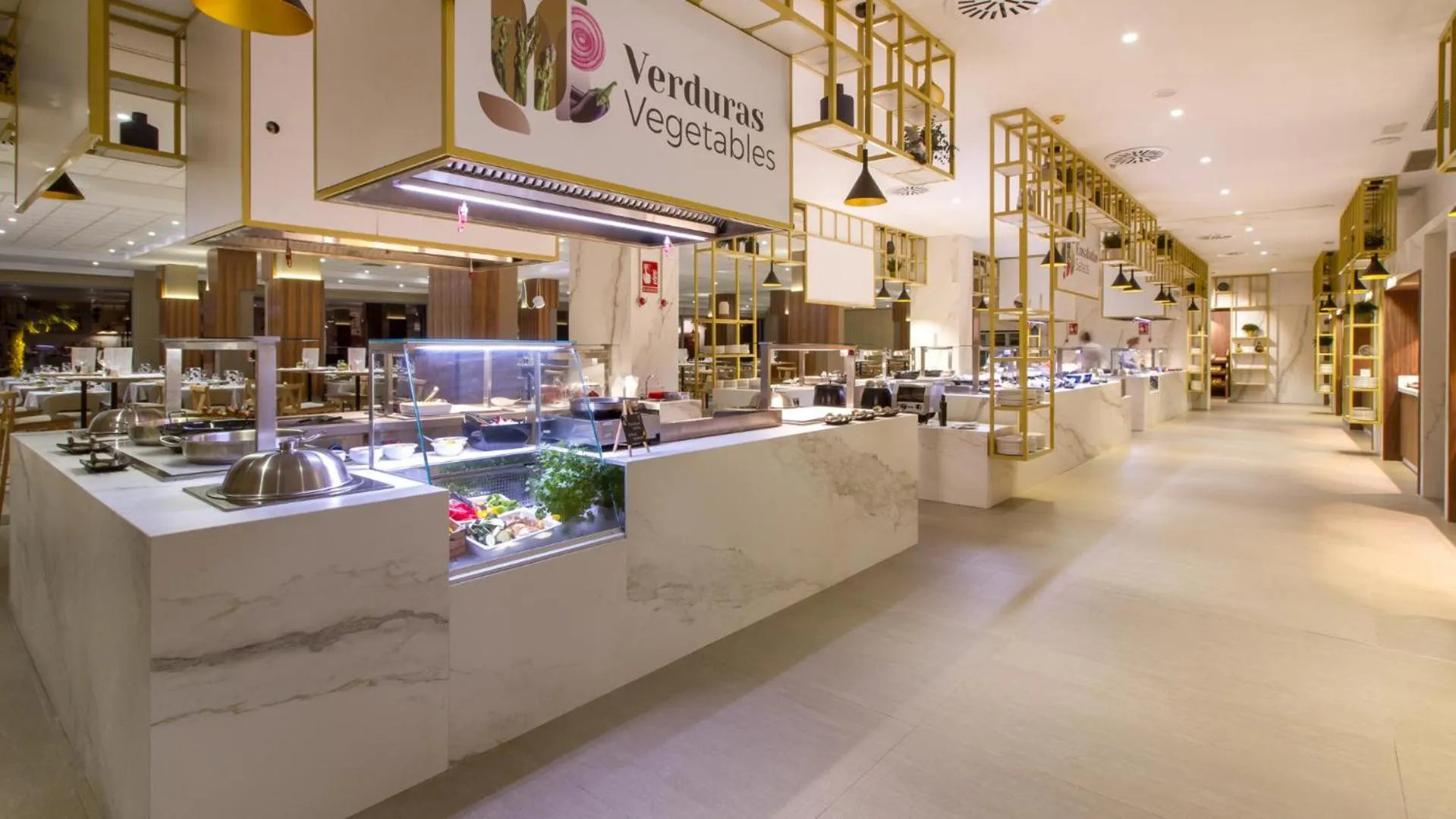 Restaurant/places to eat in ESTIMAR Calpe Apartments