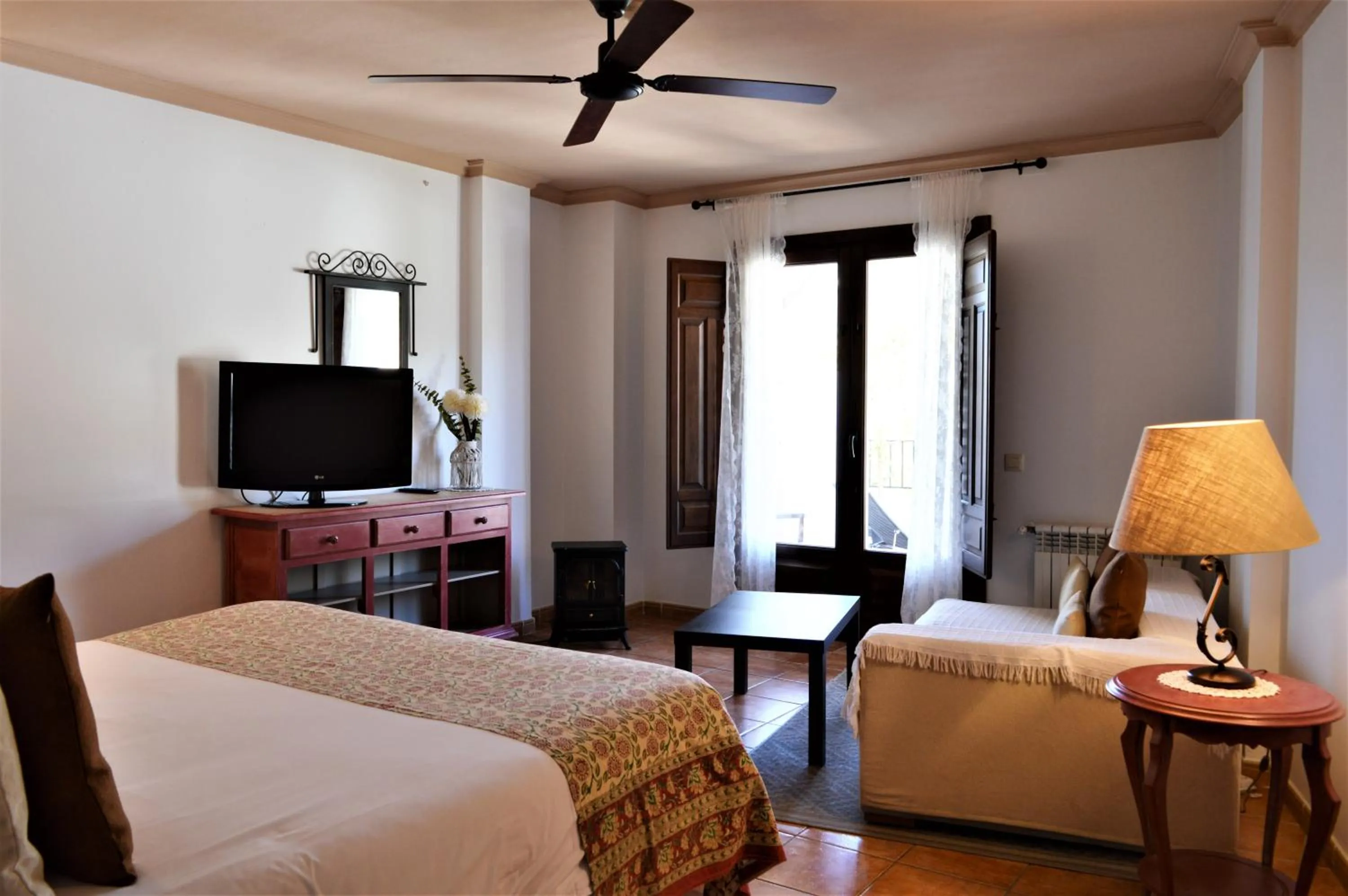 Bed in Hotel Rural Alfajía de Antonio