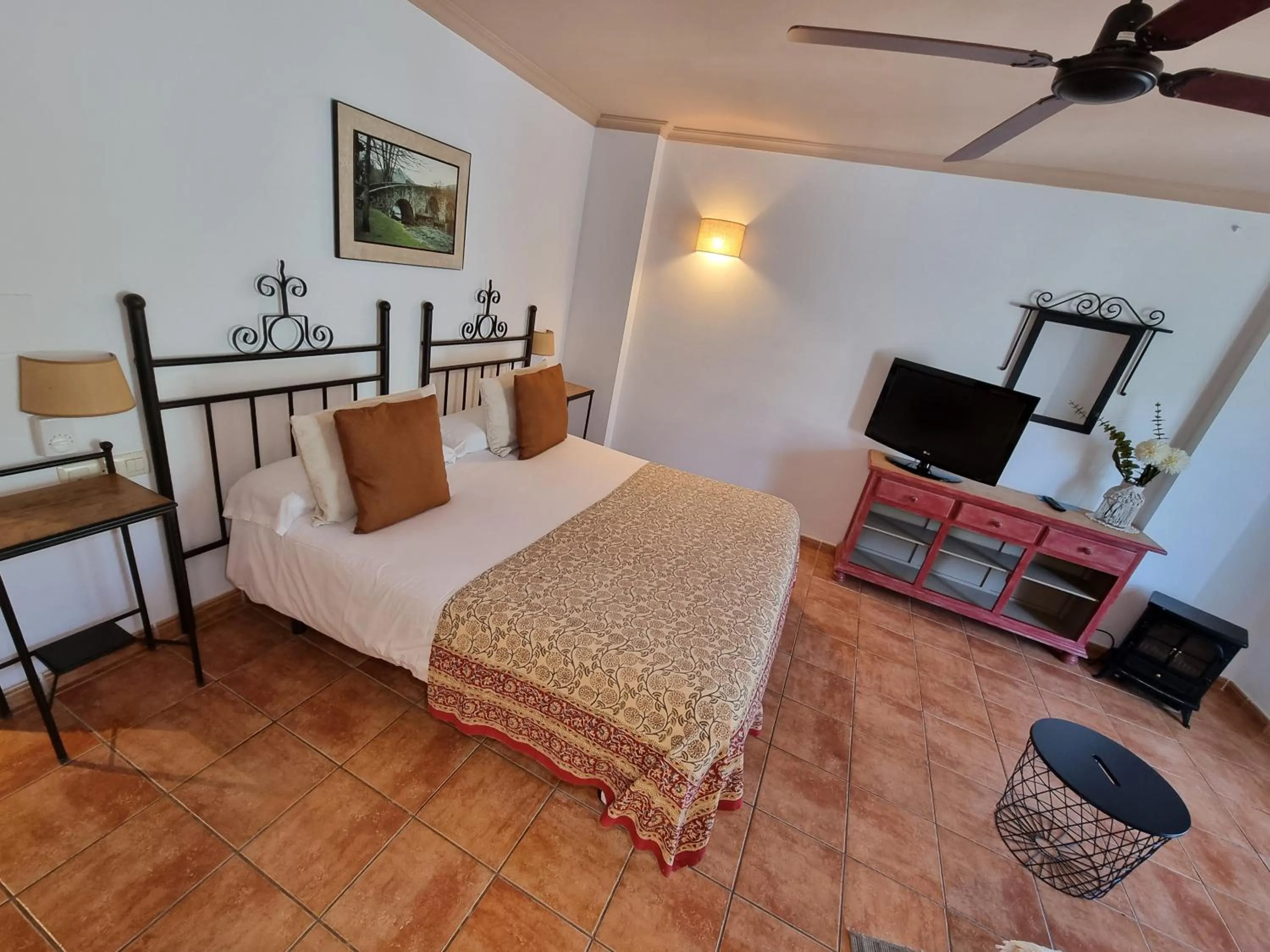 Bed in Hotel Rural Alfajía de Antonio