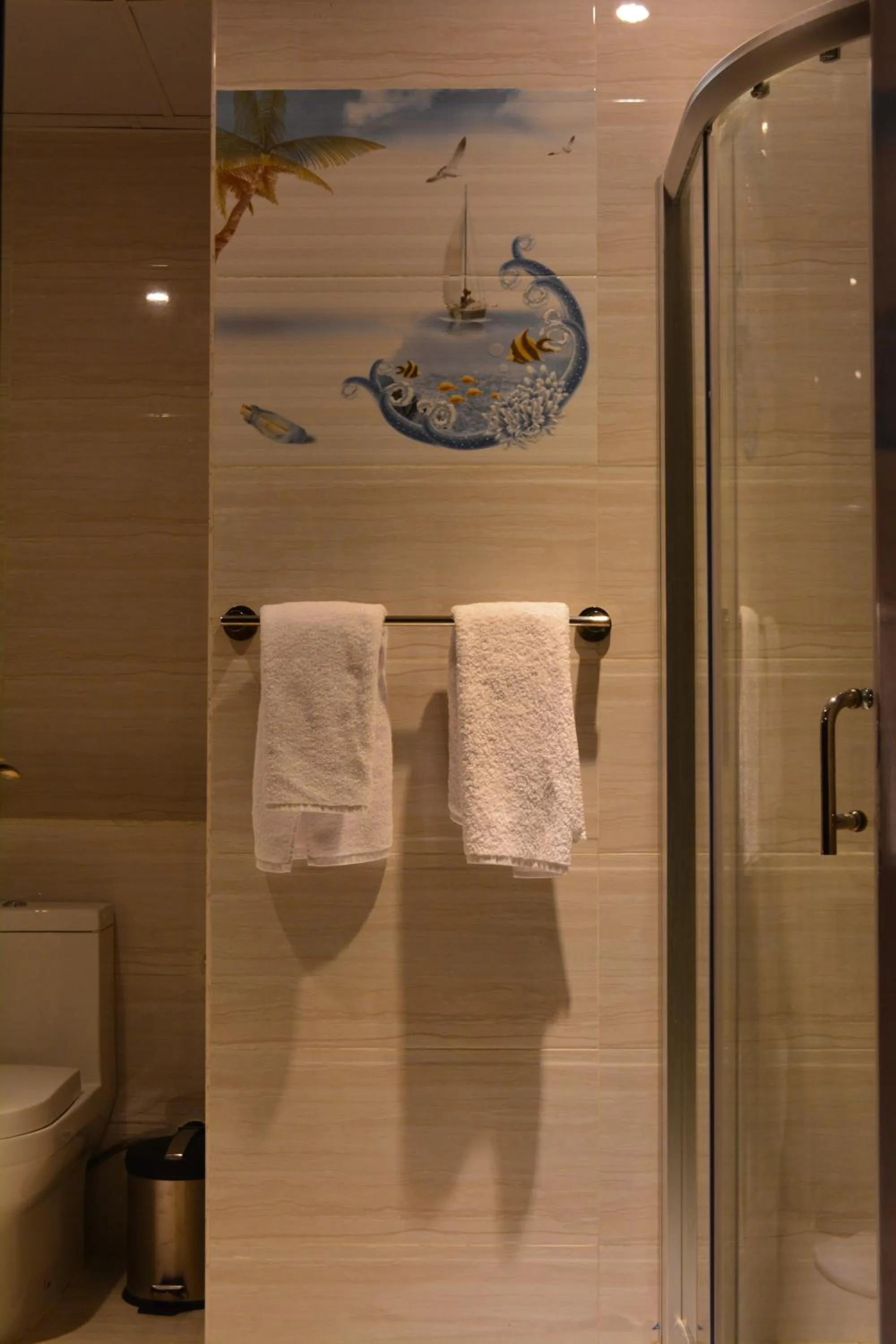 Shower in Citymax Hotel Aswan