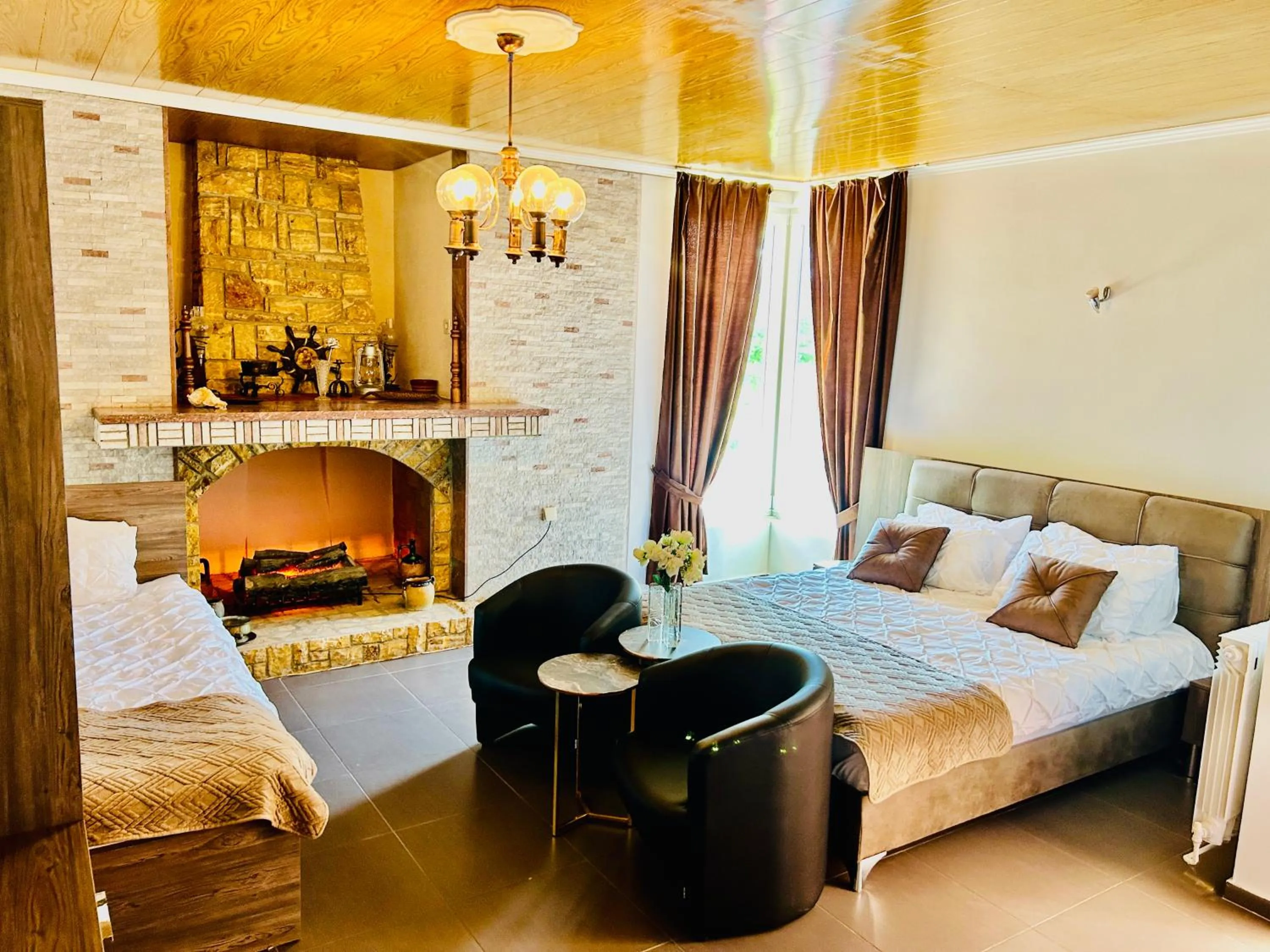 Bed in Hotel Lagadin