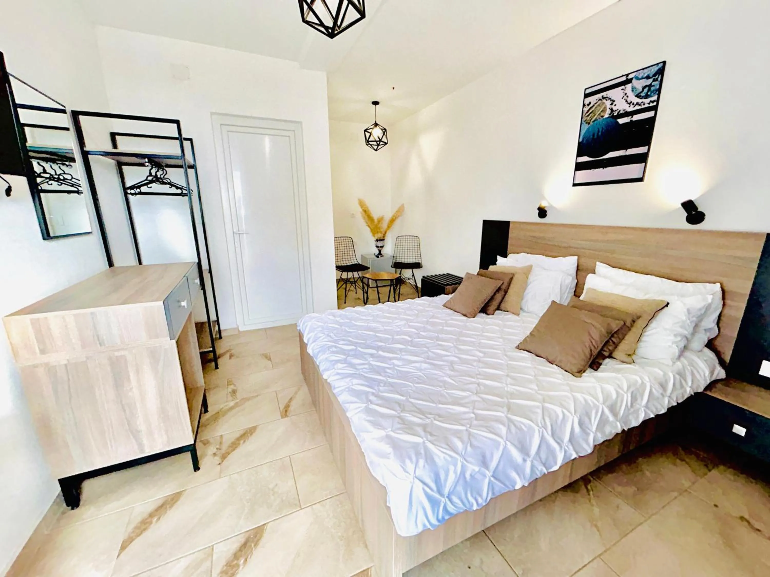 Bed in Hotel Lagadin