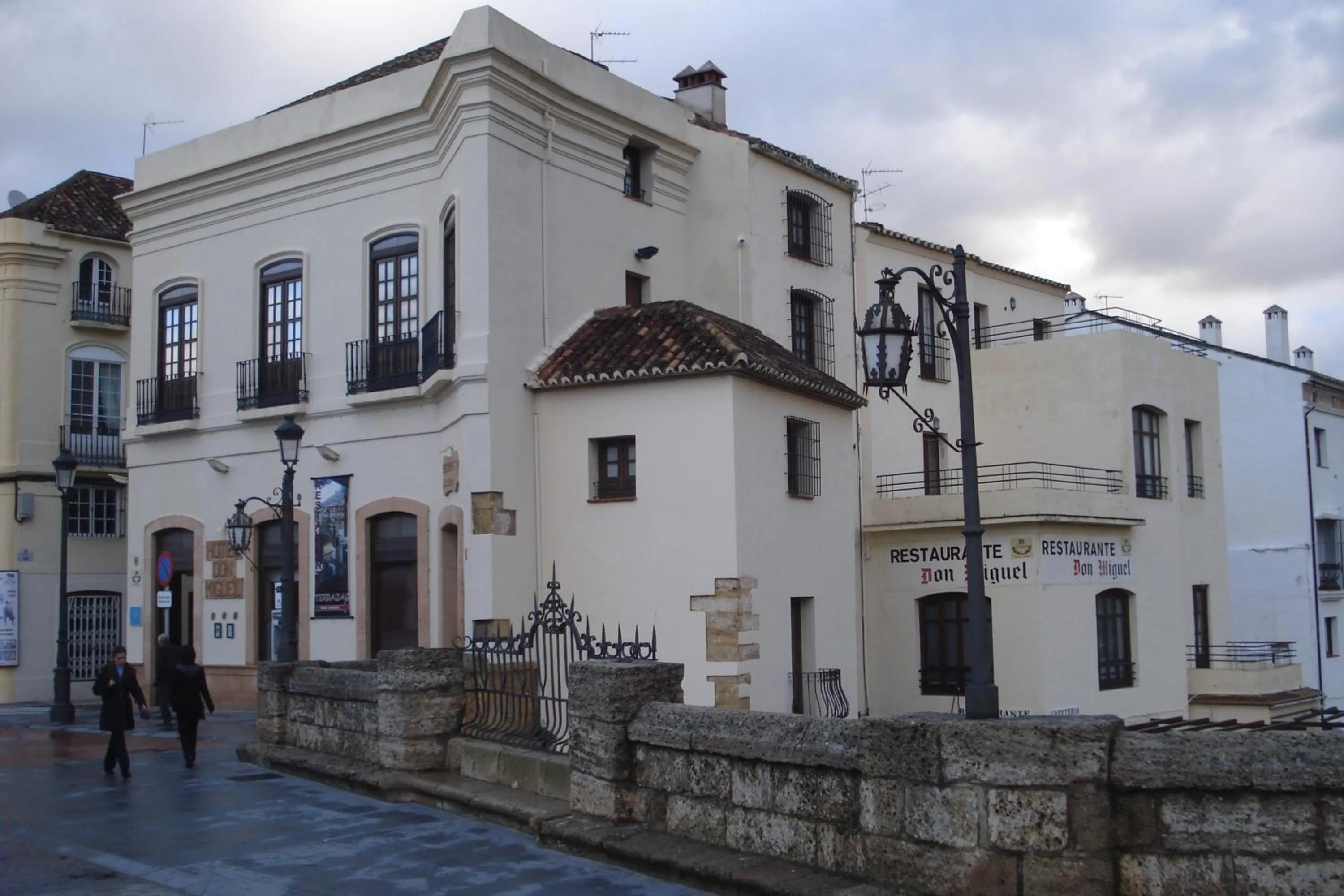 Facade/entrance in Hotel Don Miguel