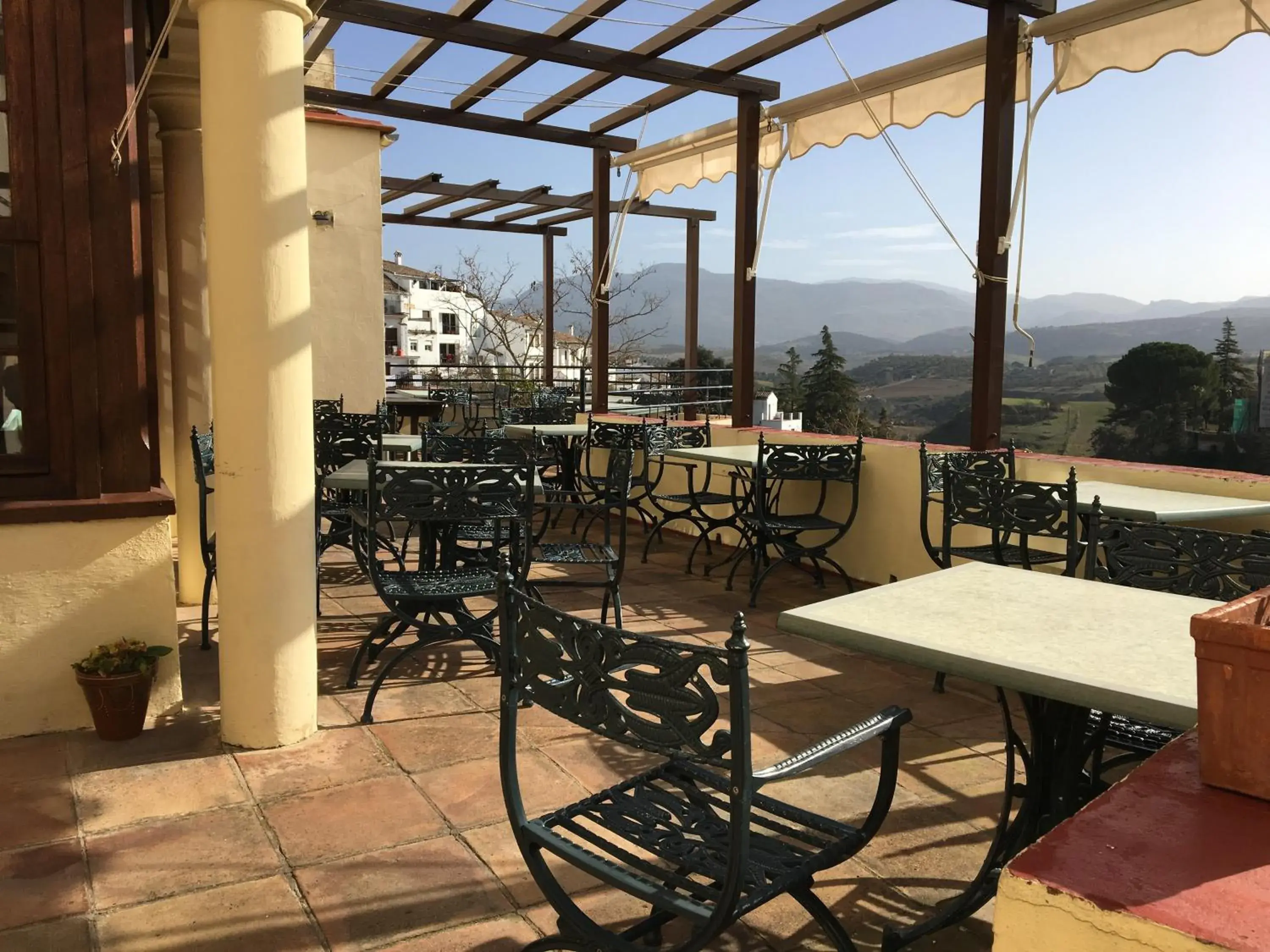 Restaurant/places to eat in Hotel Don Miguel Restaurant/places to eat in Hotel Don Miguel