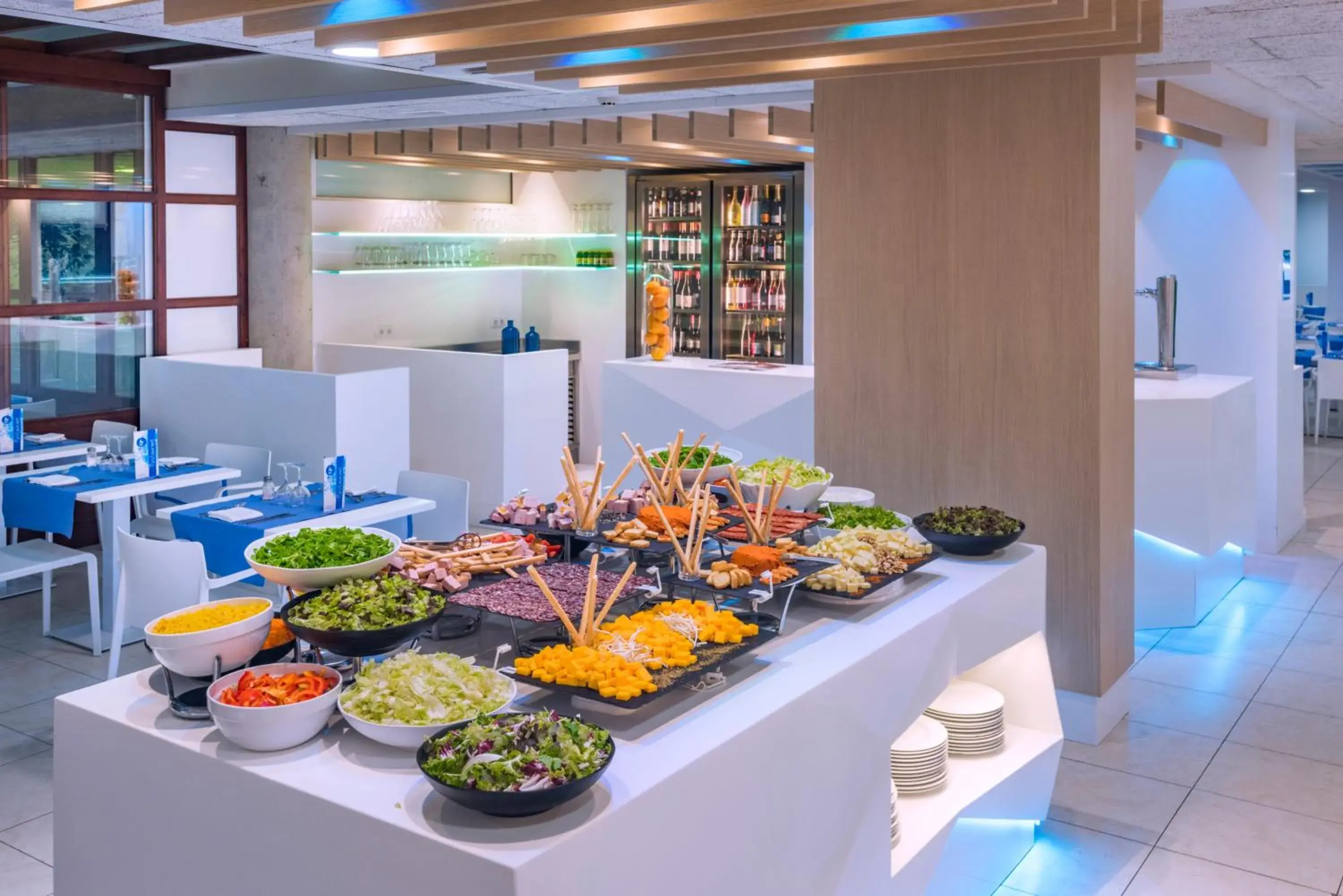 Restaurant/places to eat in Hotel Montemar Maritim Restaurant/places to eat in Hotel Montemar Maritim