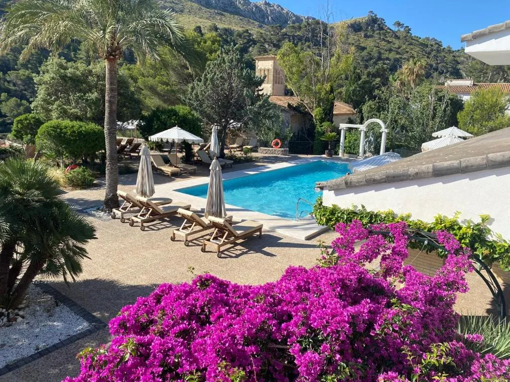 Nearby landmark in La Moraleja The Quiet Hotel - Adults Only