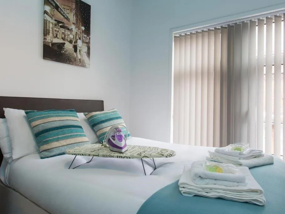 Bedroom, Bed in TownHouse @ Westminster St