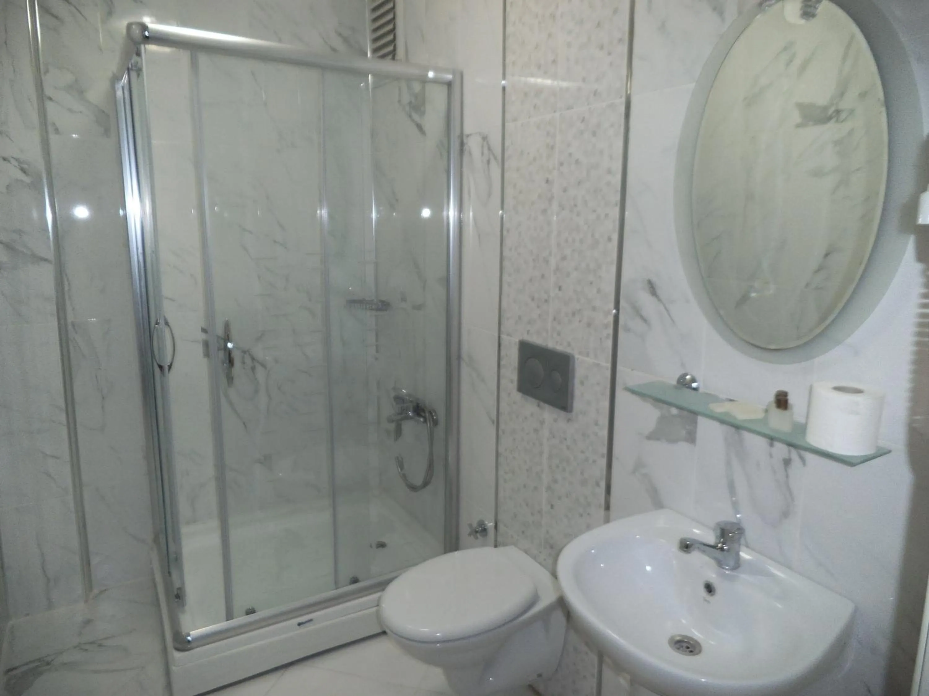 Bathroom in Grand Oral Hotel