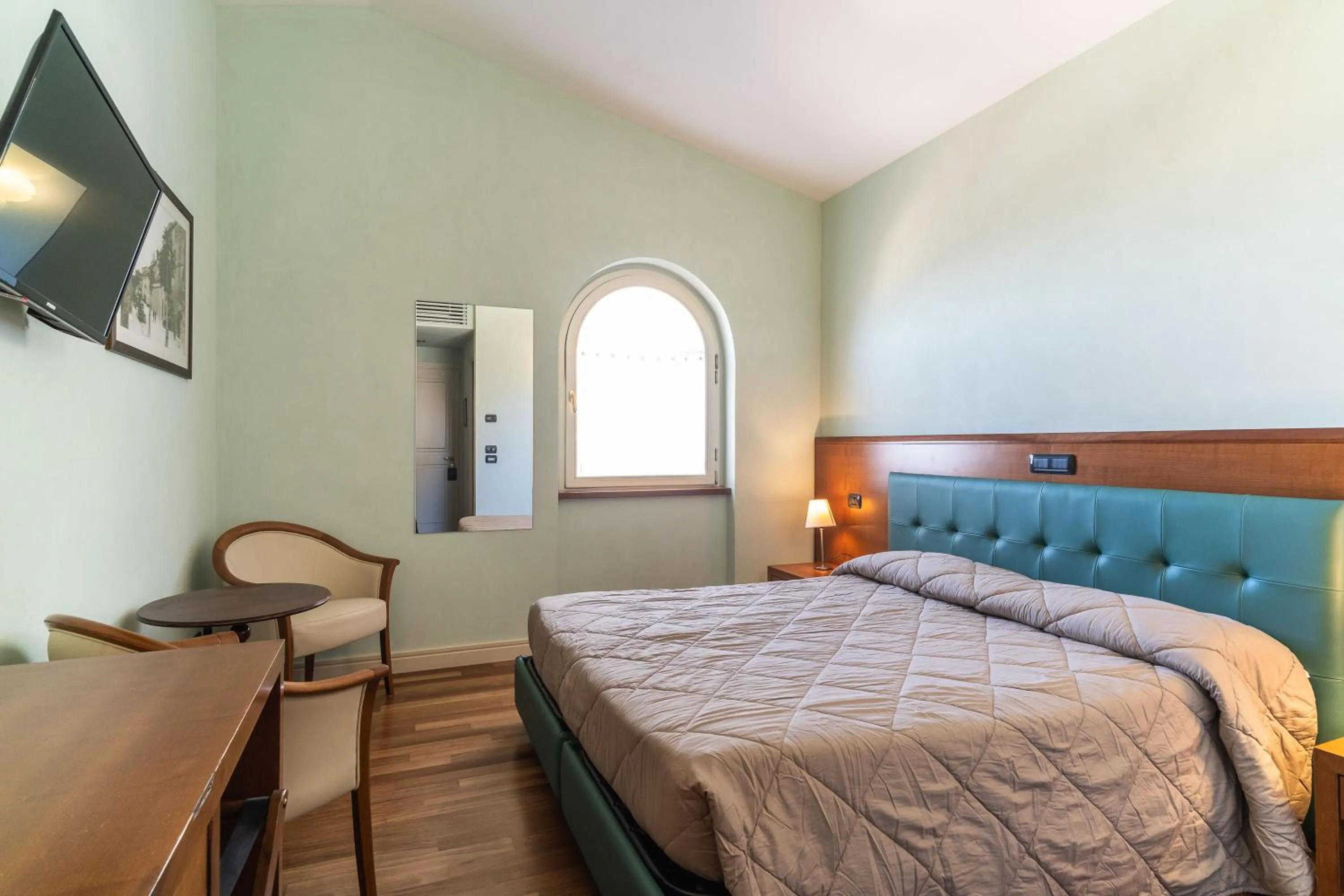 Bedroom, Bed in Hotel Rosa