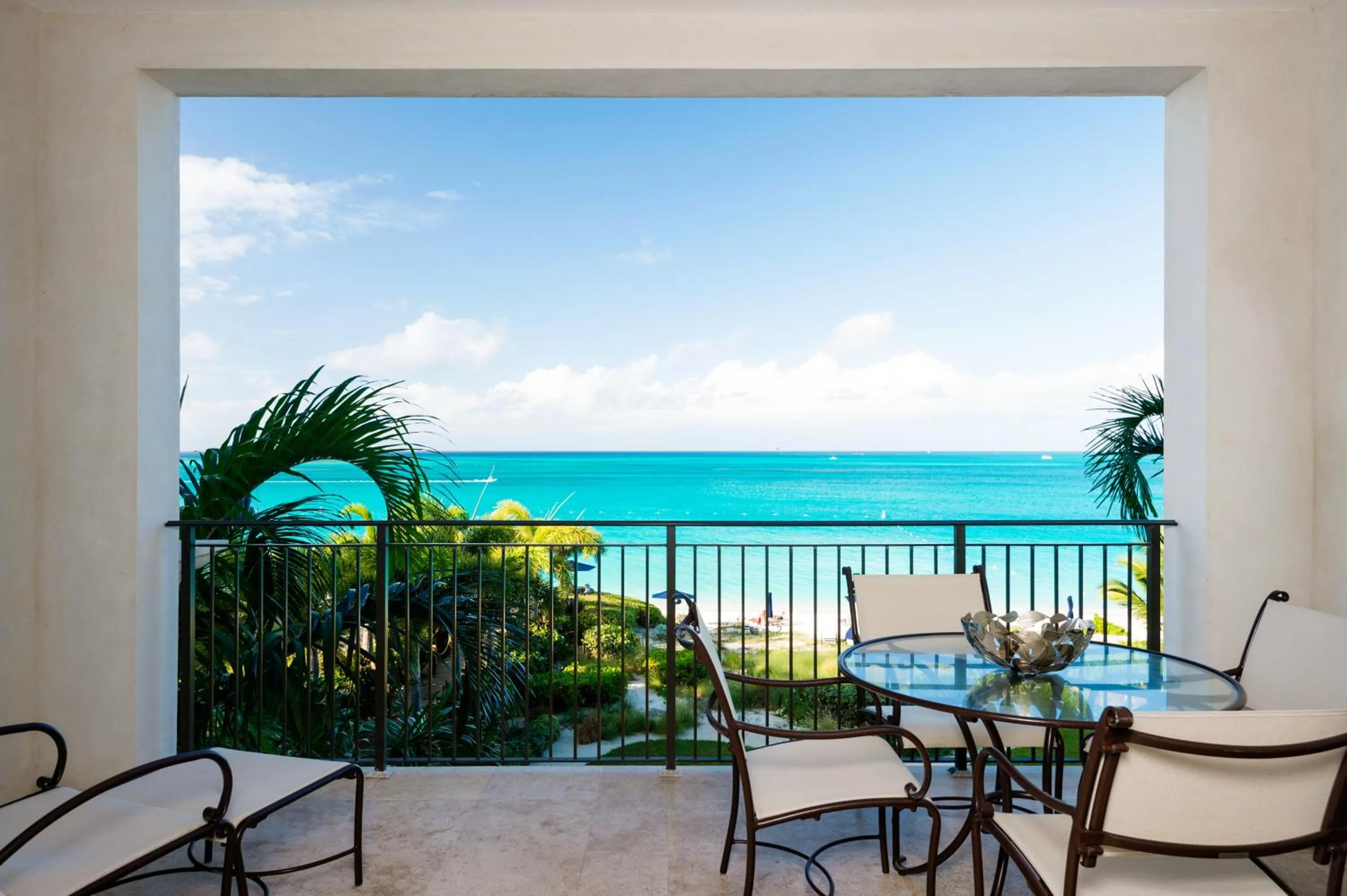 Balcony/Terrace in The Regent Grand