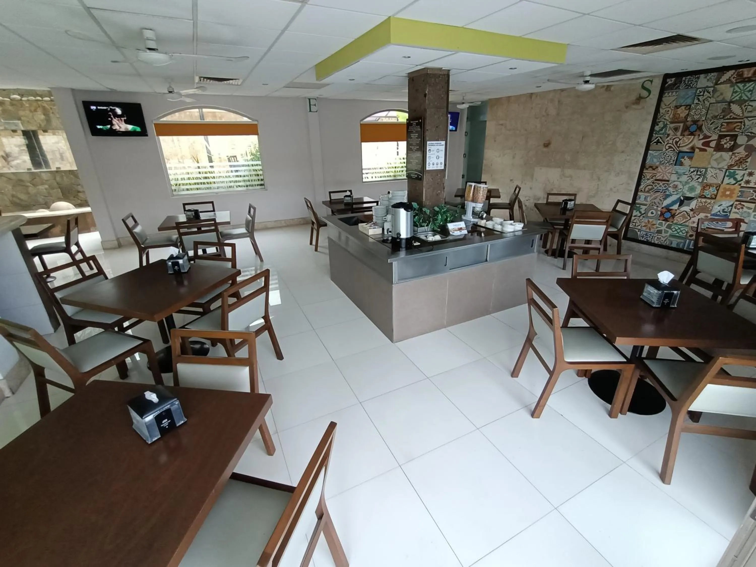 Restaurant/places to eat in Hotel Dubrovnik