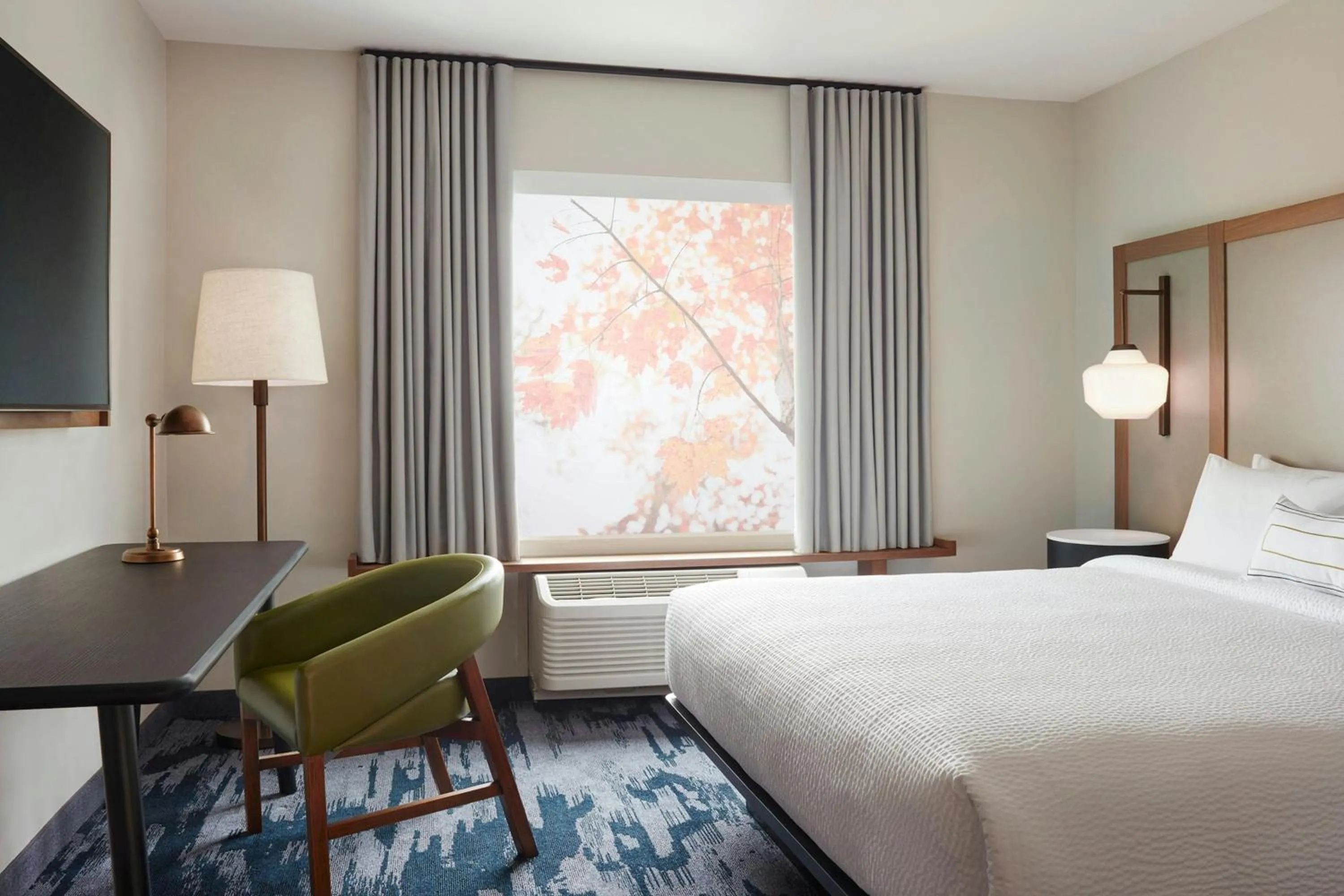 Photo of the whole room, Bed in Fairfield by Marriott Inn & Suites Haverhill