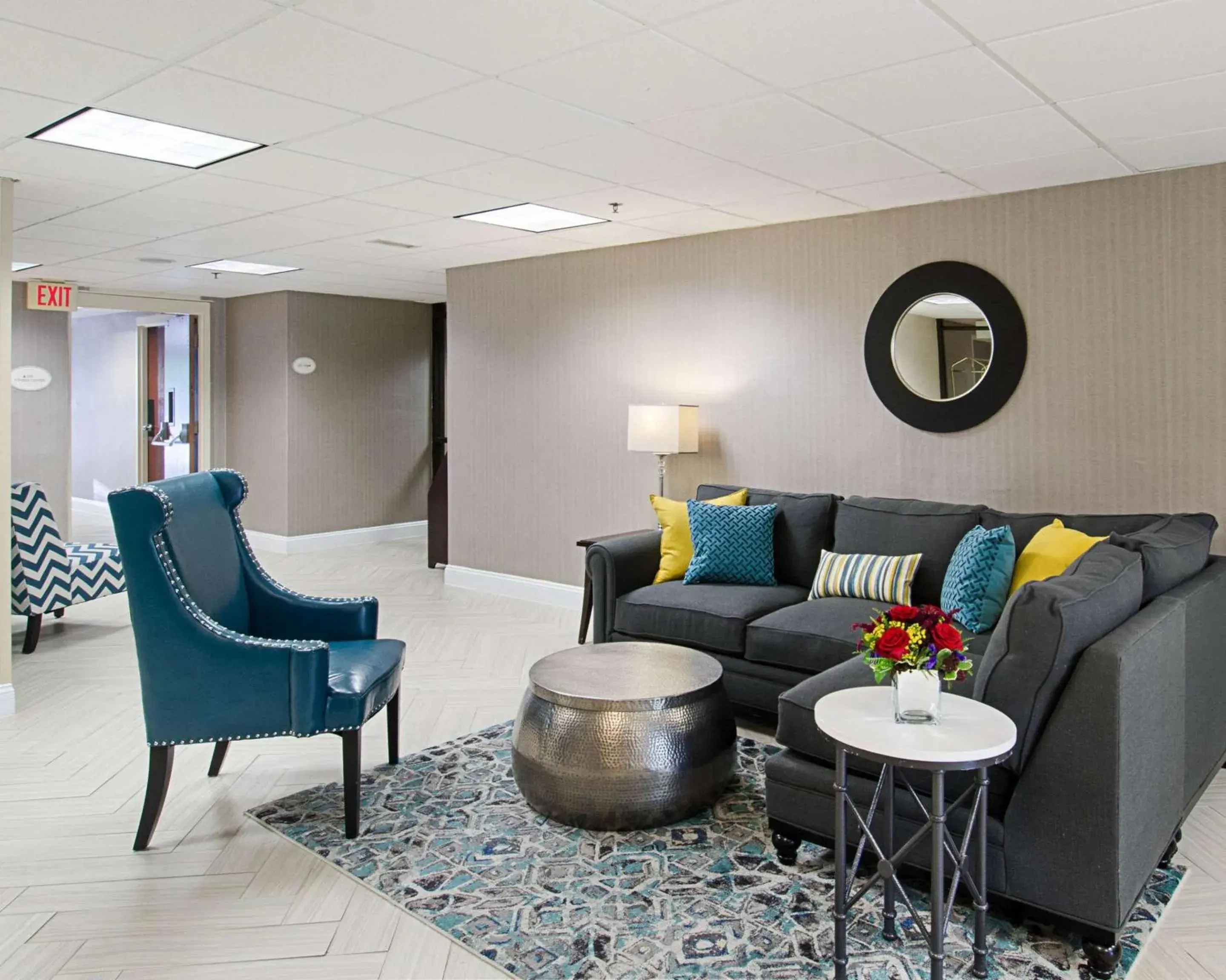 Lobby or reception, Seating Area in Quality Inn & Suites Worcester