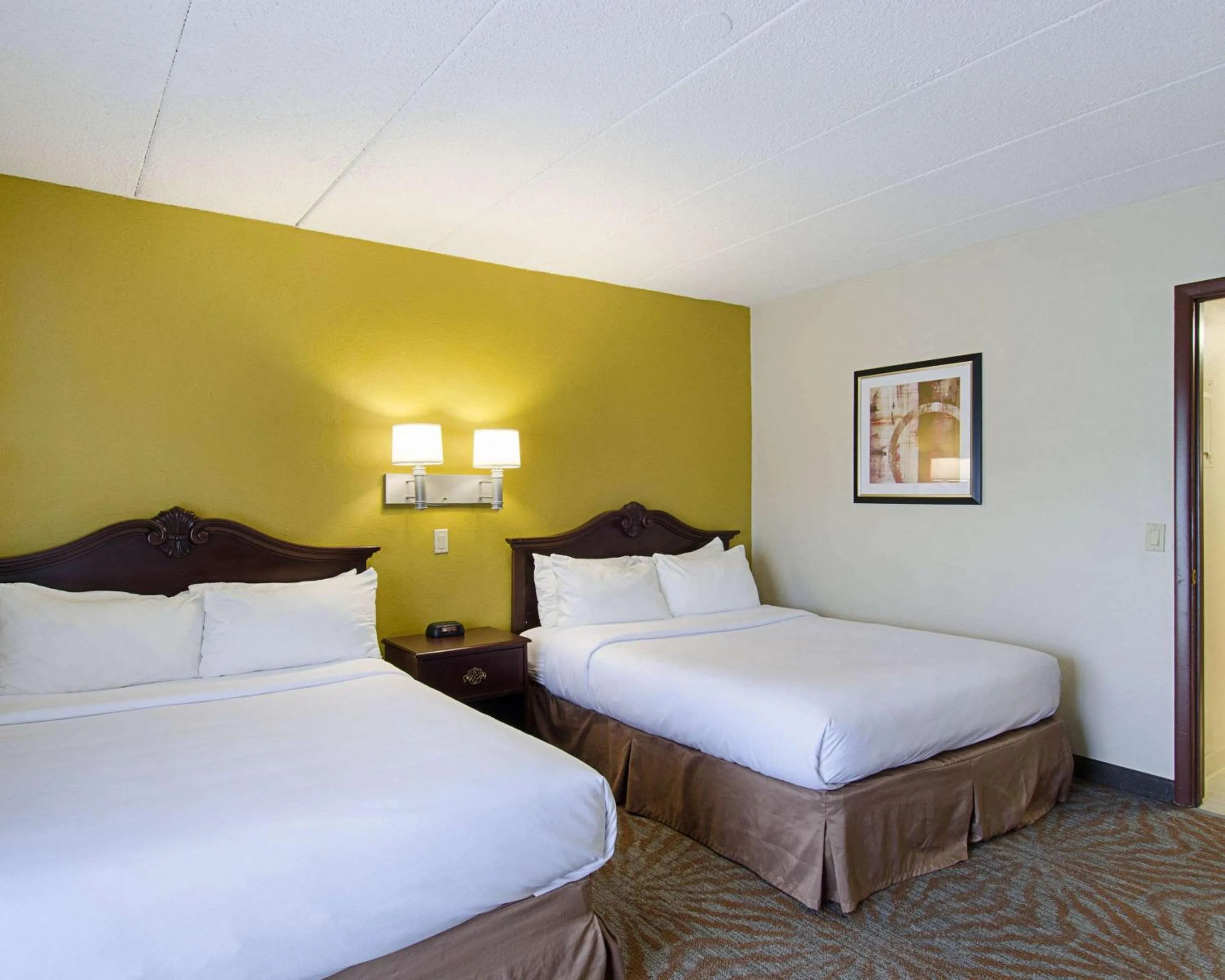 Photo of the whole room in Quality Inn & Suites Worcester