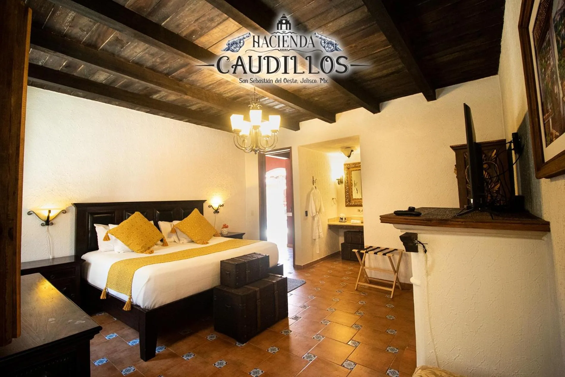 Bed in Hotel Boutique Hacienda Caudillos