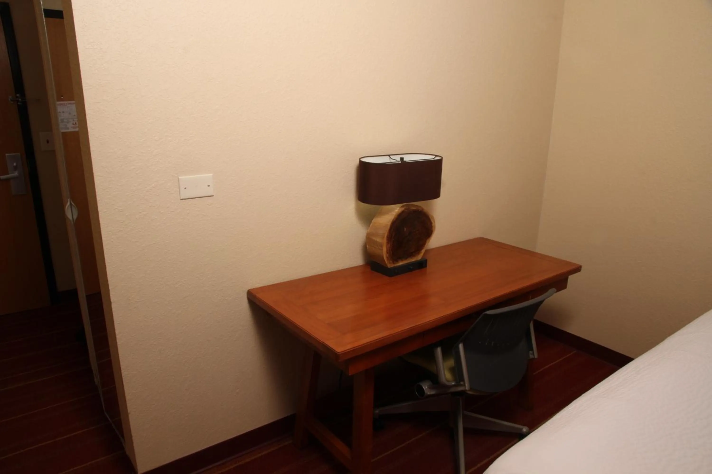 Decorative detail in Days Inn by Wyndham Semmes Mobile