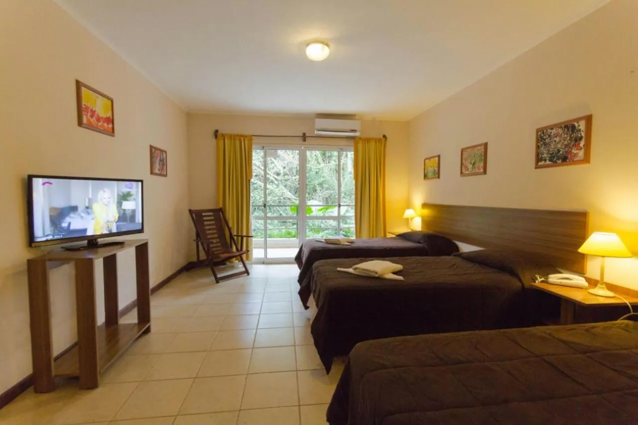 Photo of the whole room in Hotel Sol Cataratas