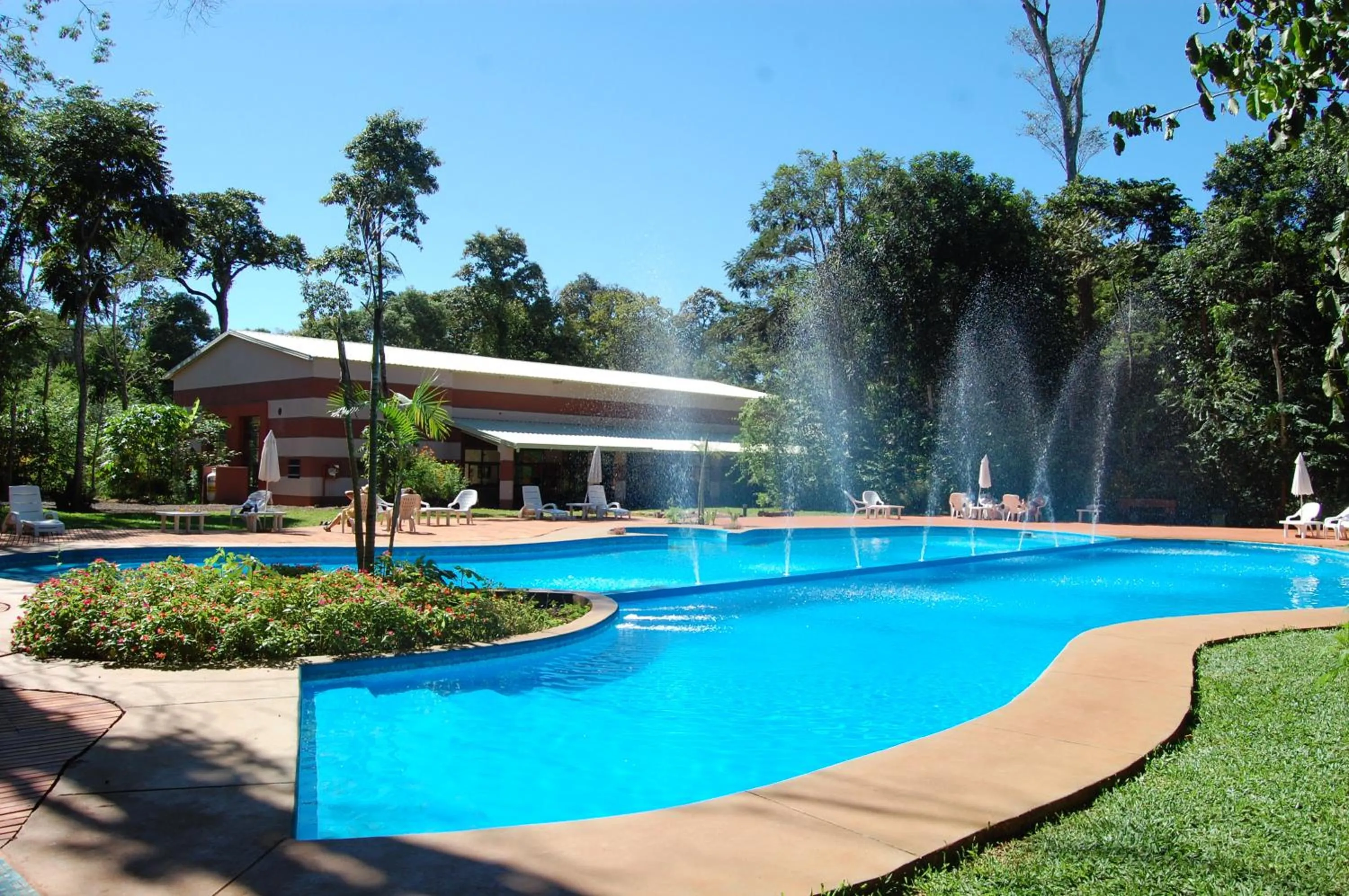 Swimming pool in Hotel Sol Cataratas