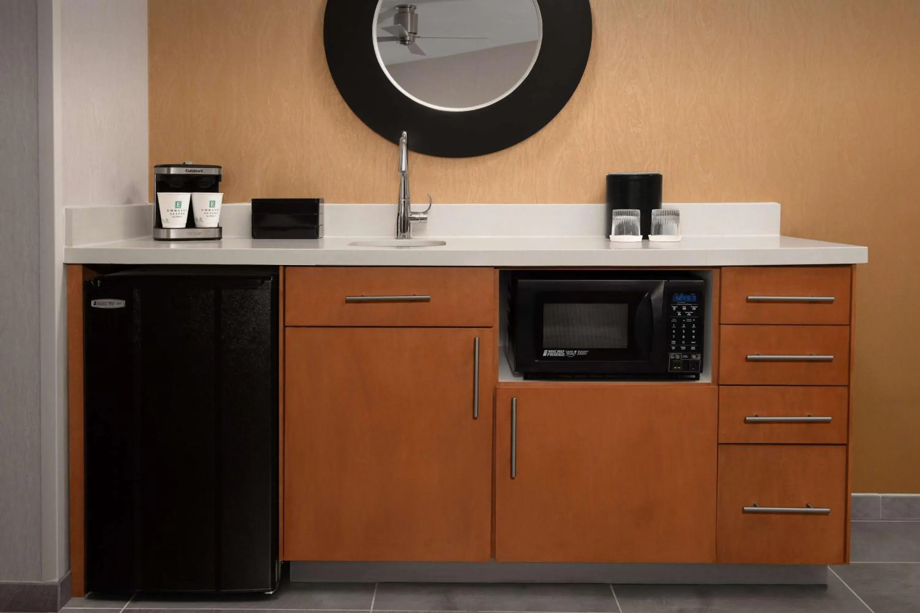 Suite with Two Queen Beds - Non-Smoking in Embassy Suites La Quinta Hotel & Spa Suite with Two Queen Beds - Non-Smoking in Embassy Suites La Quinta Hotel & Spa