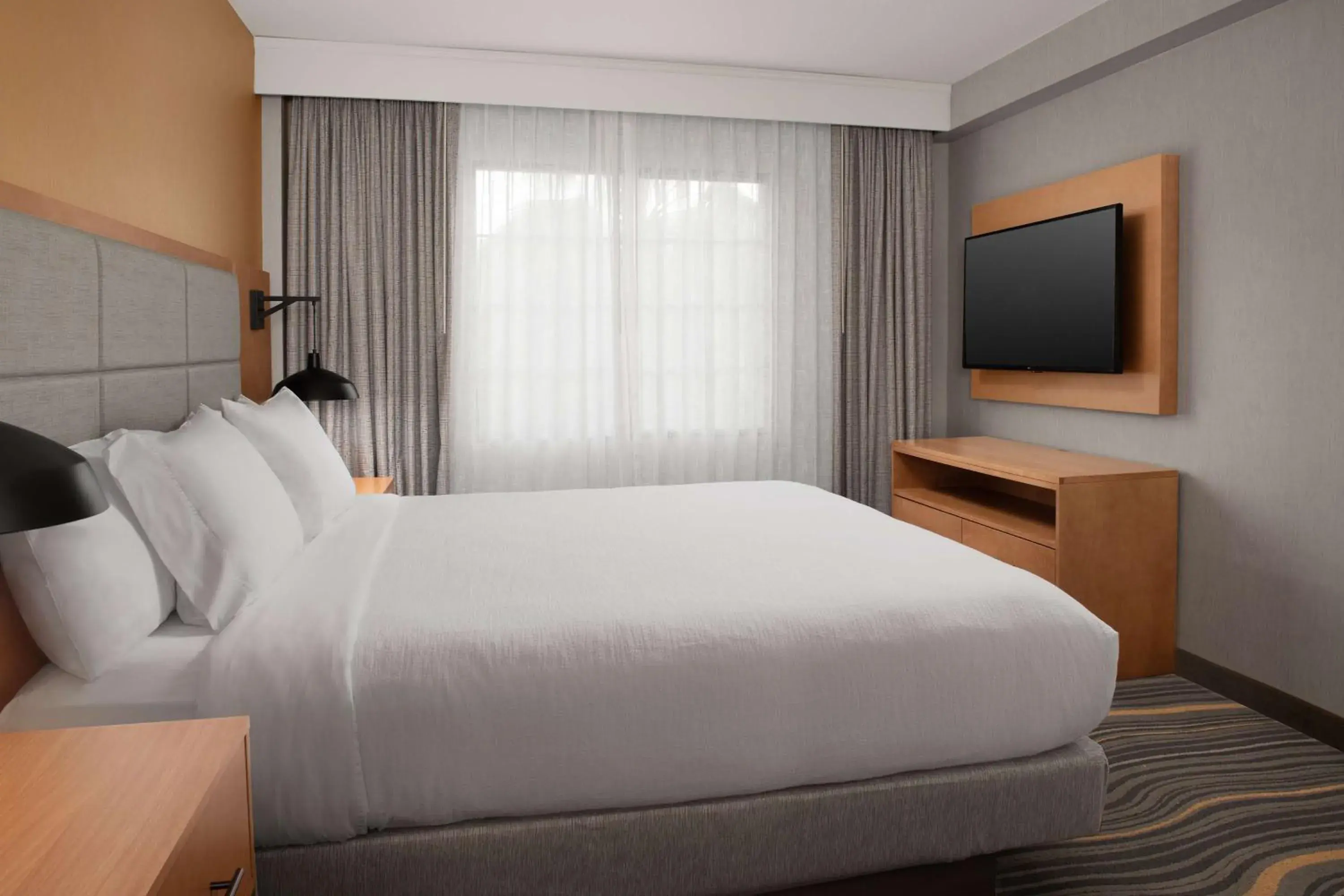 One-Bedroom Apartment in Embassy Suites La Quinta Hotel & Spa One-Bedroom Apartment in Embassy Suites La Quinta Hotel & Spa