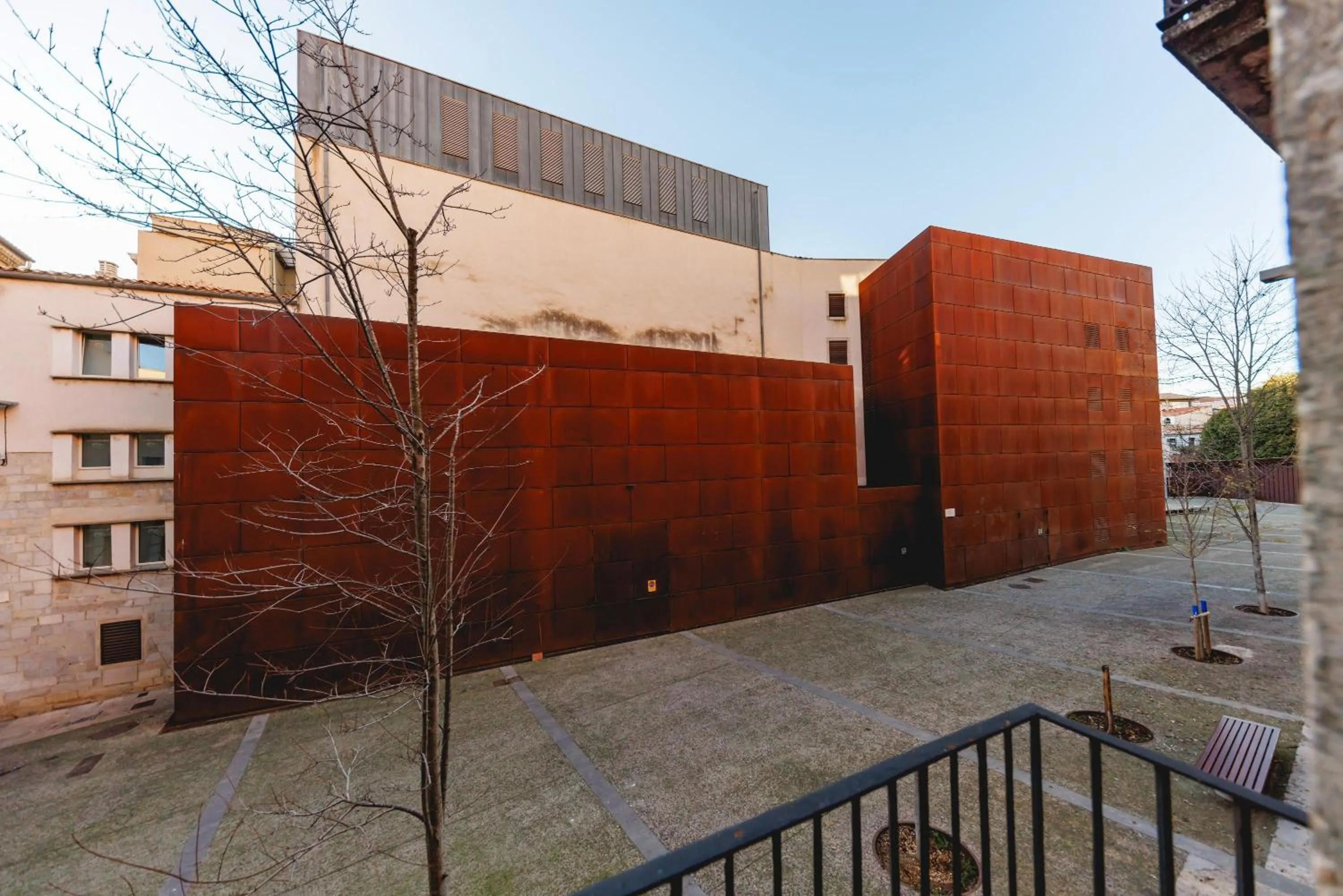 Landmark view in Bravissimo Apartaments Mora 4