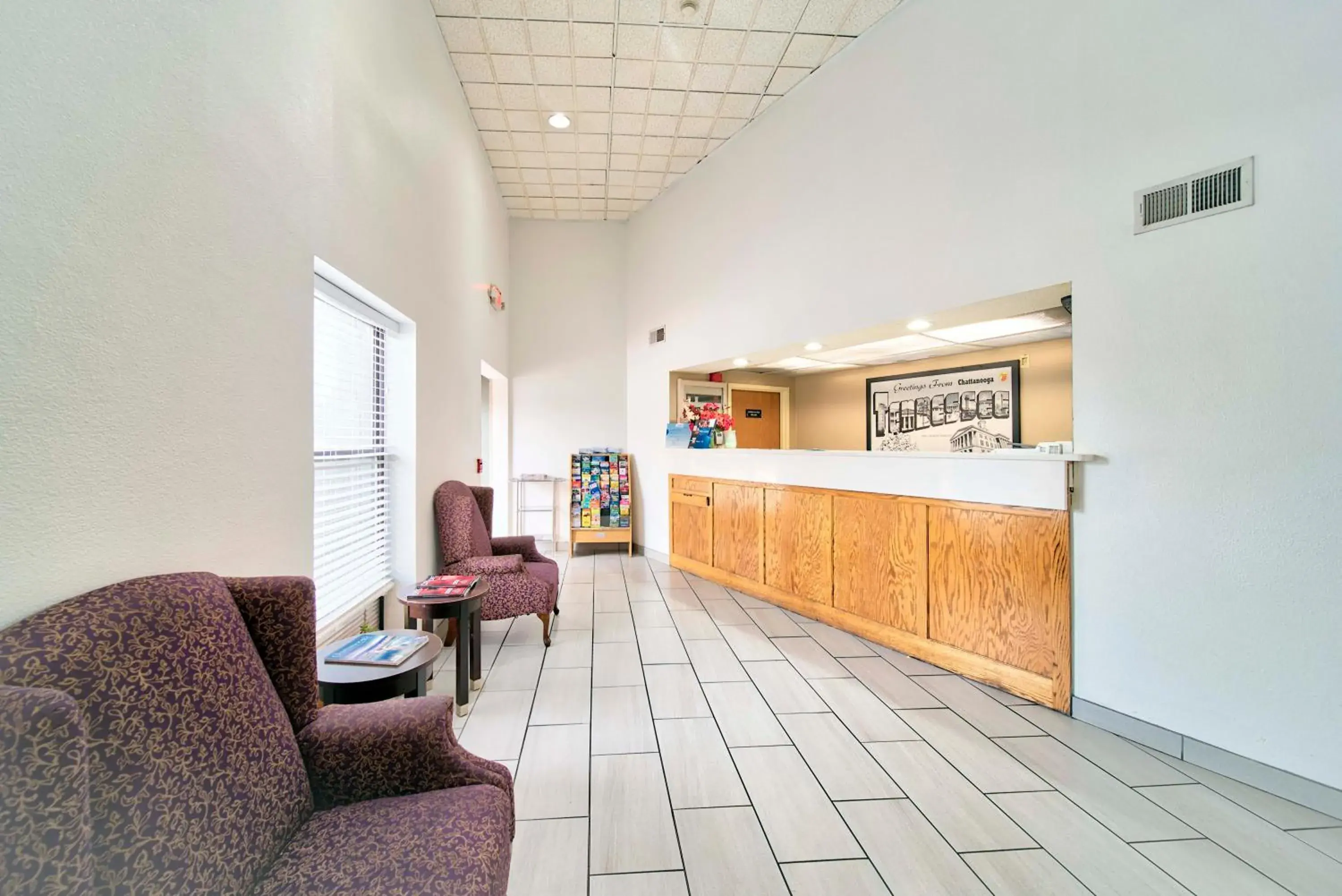 Lobby or reception in Rodeway Inn Chattanooga Hamilton Place Lobby or reception in Rodeway Inn Chattanooga Hamilton Place