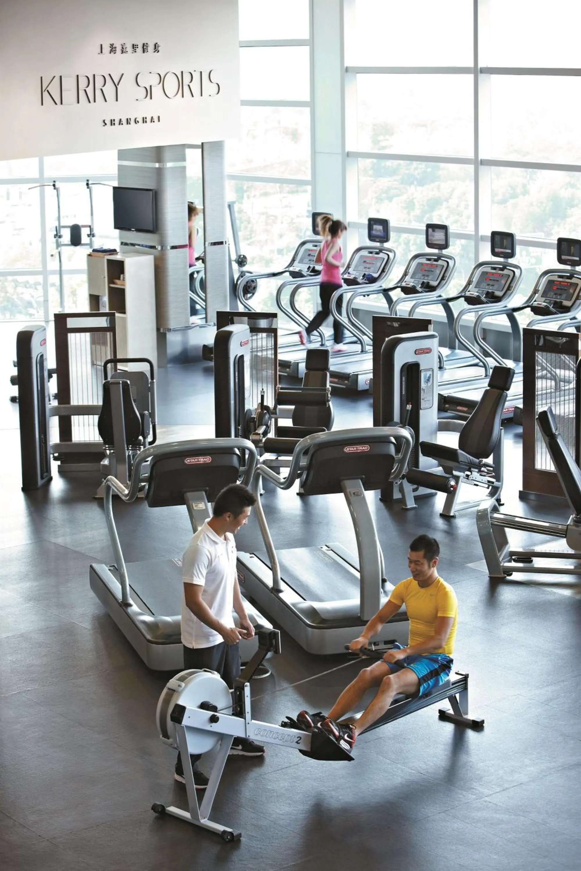 Fitness centre/facilities in Kerry Hotel Pudong, Shanghai - Indoor Connecting to Shanghai New International Expo Centre