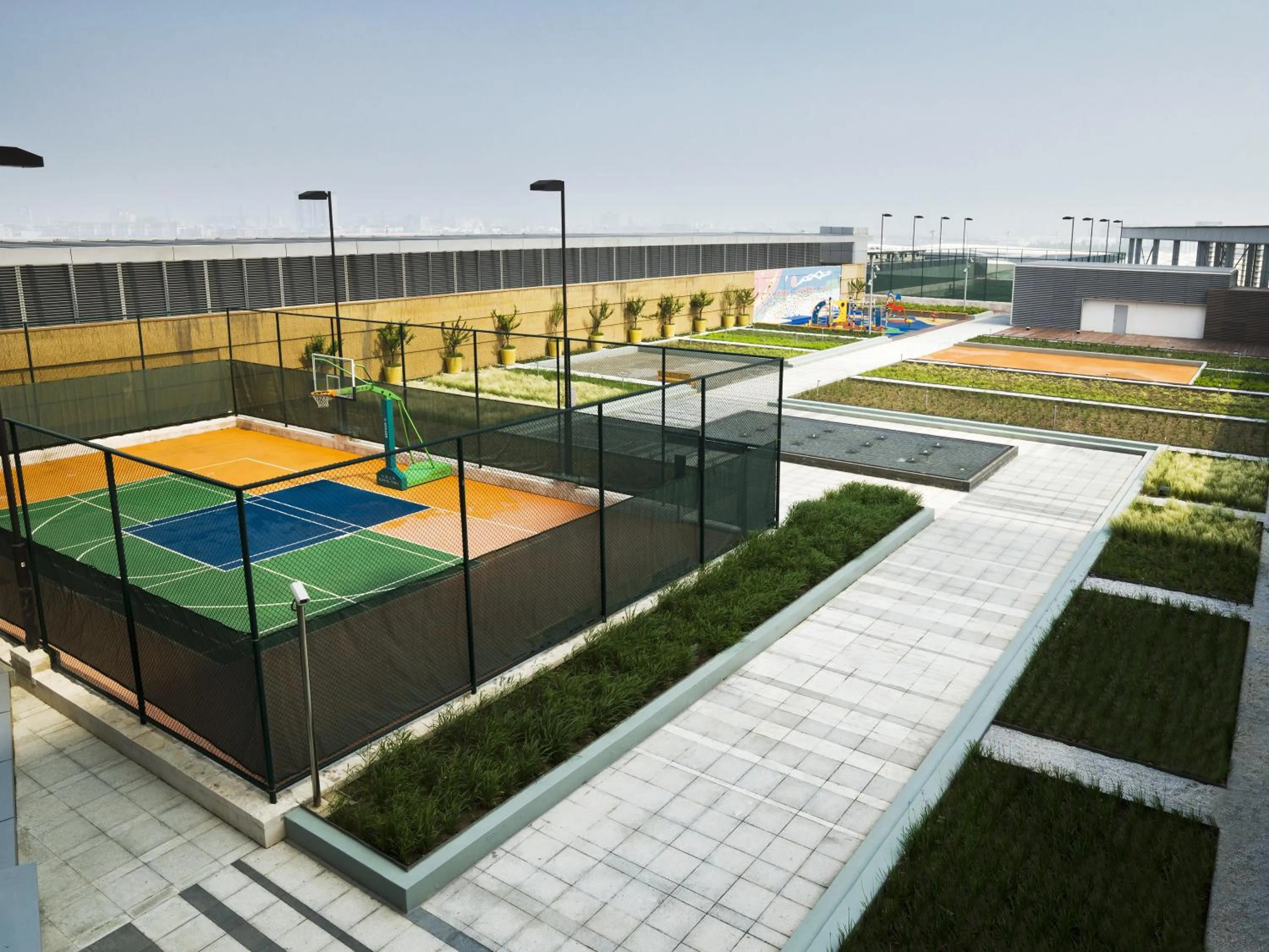 Tennis court in Kerry Hotel Pudong, Shanghai - Indoor Connecting to Shanghai New International Expo Centre