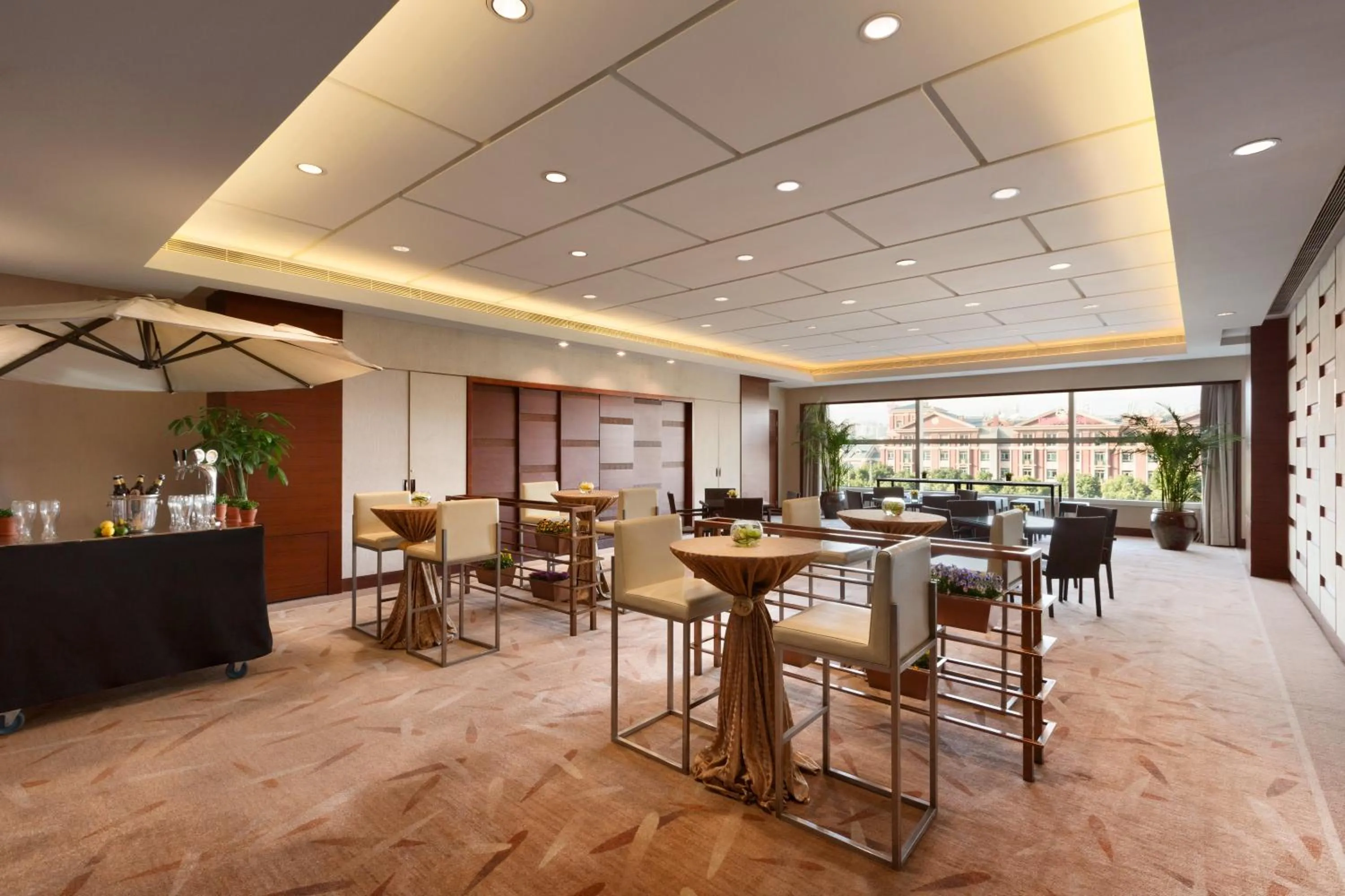 Banquet/Function facilities in Kerry Hotel Pudong, Shanghai - Indoor Connecting to Shanghai New International Expo Centre