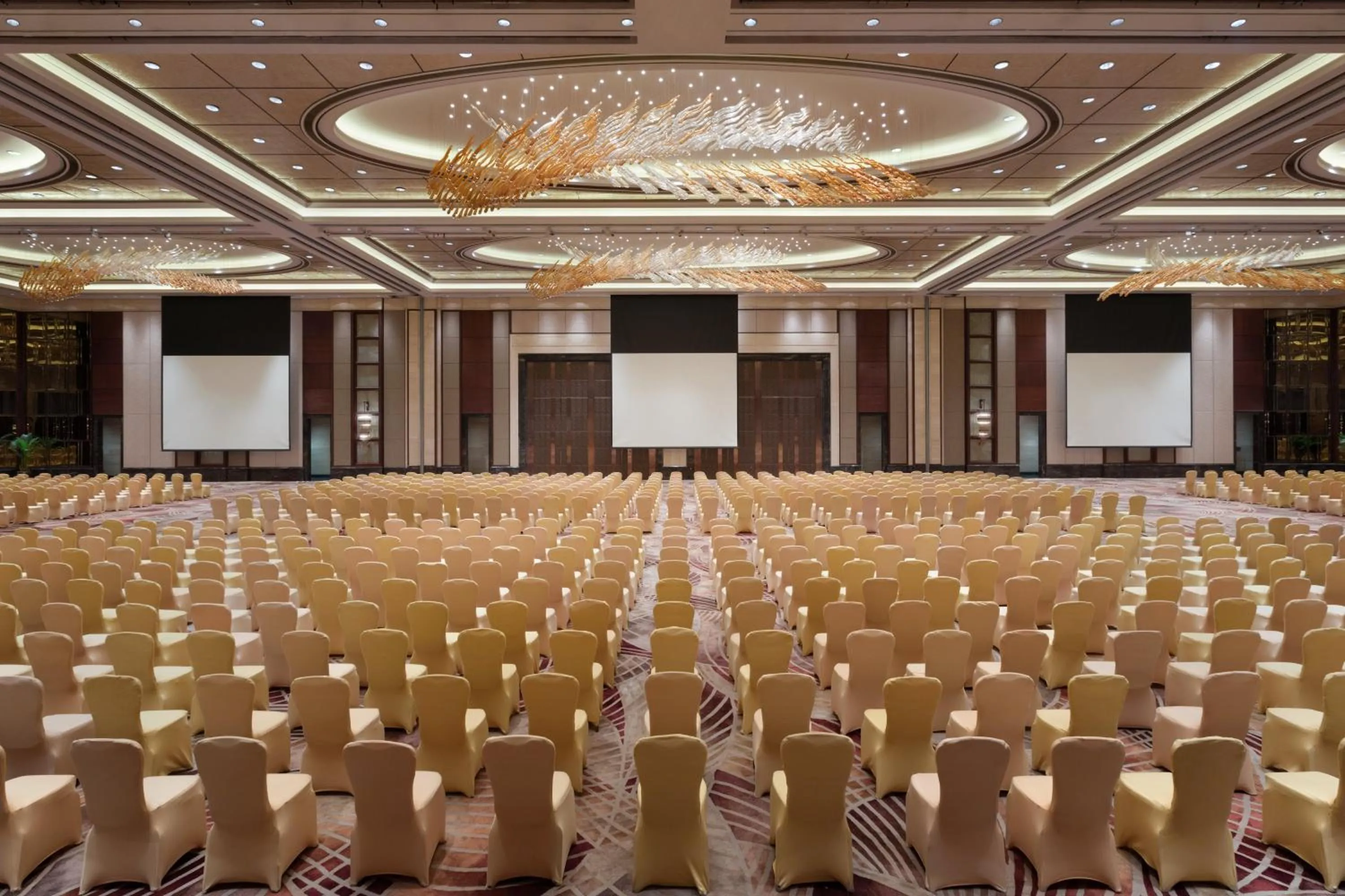 Banquet/Function facilities in Kerry Hotel Pudong, Shanghai - Indoor Connecting to Shanghai New International Expo Centre