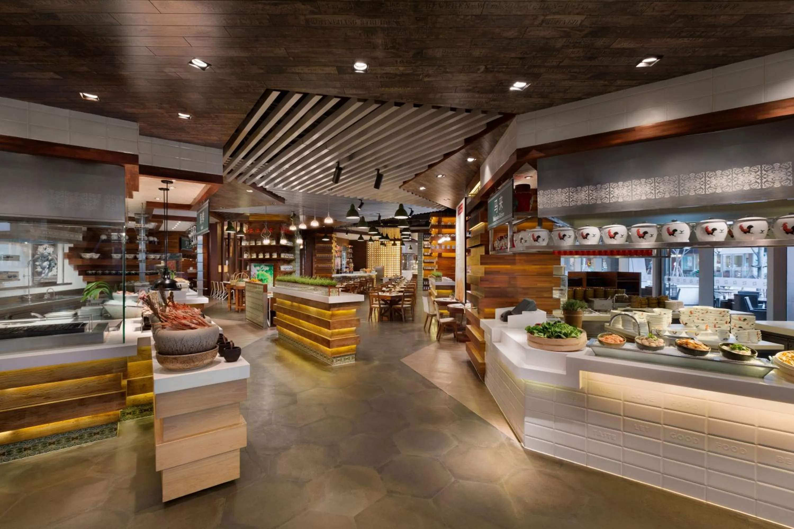 Restaurant/places to eat in Kerry Hotel Pudong, Shanghai - Indoor Connecting to Shanghai New International Expo Centre