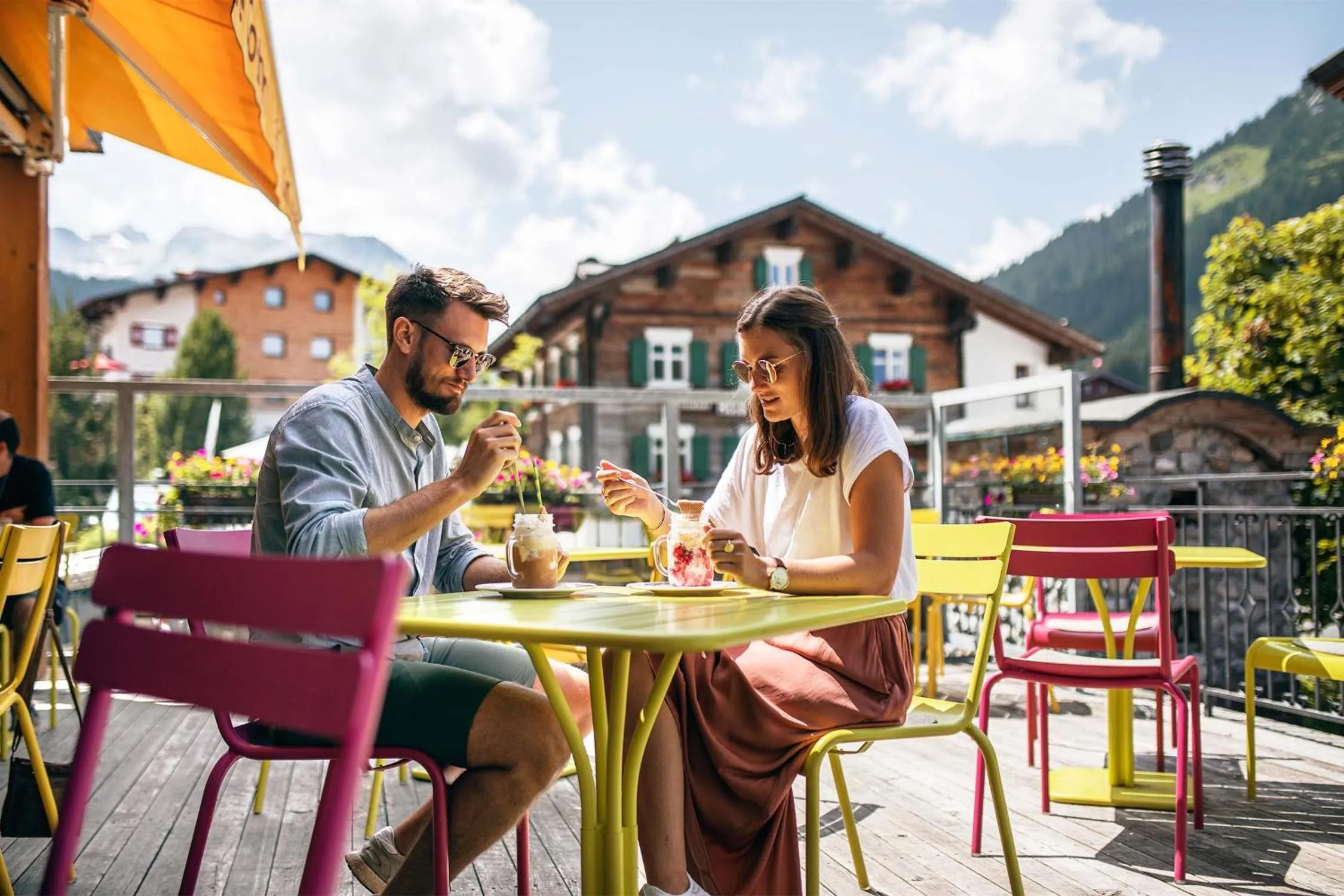 People in Hotel Gotthard