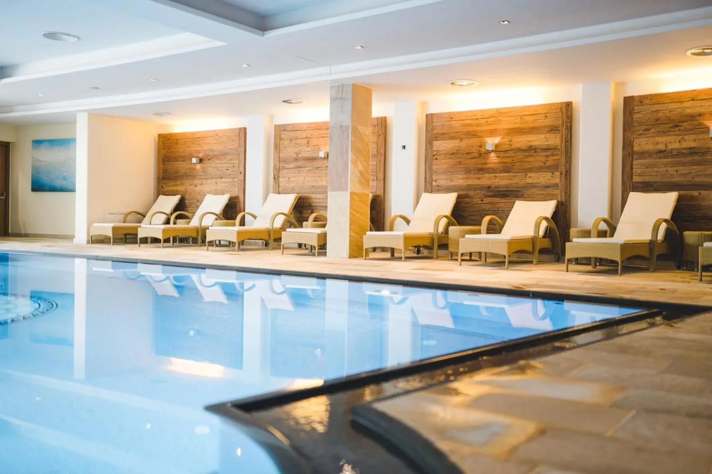 Swimming pool in Hotel Gotthard
