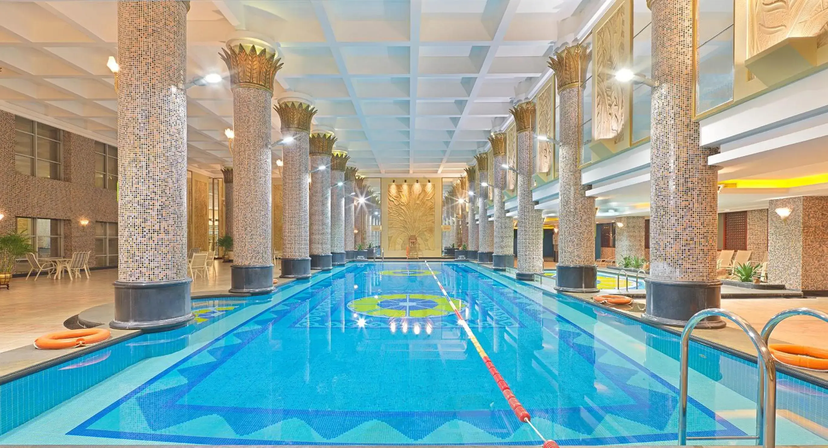 Pool view in Regal Palace Hotel Pool view in Regal Palace Hotel