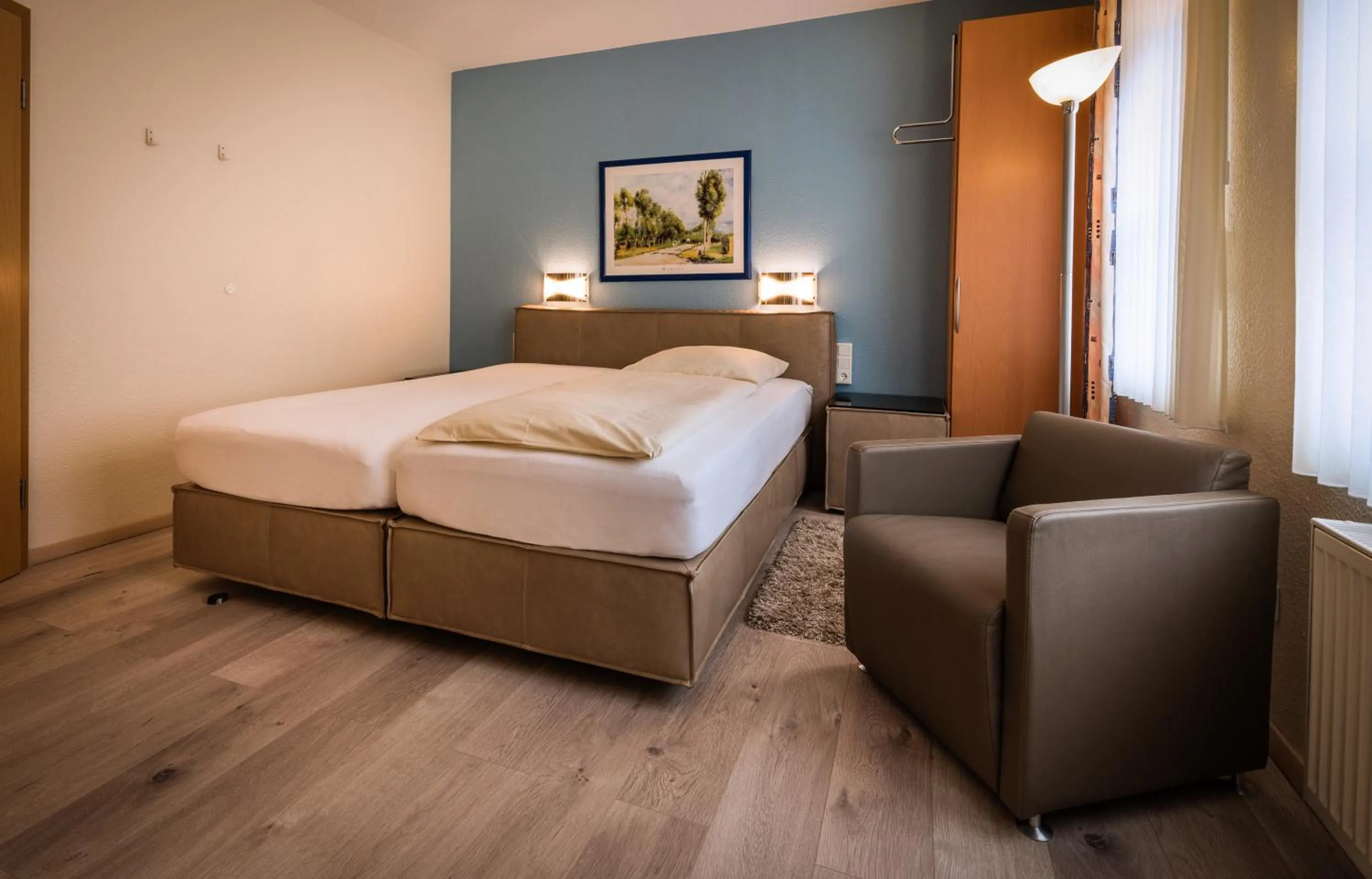 Photo of the whole room, Bed in Hotel & Gasthaus Nagel GmbH