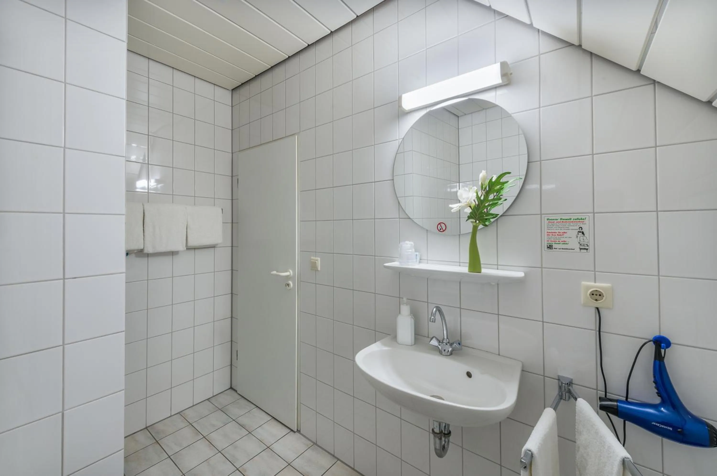 Bathroom in Hotel & Gasthaus Nagel GmbH