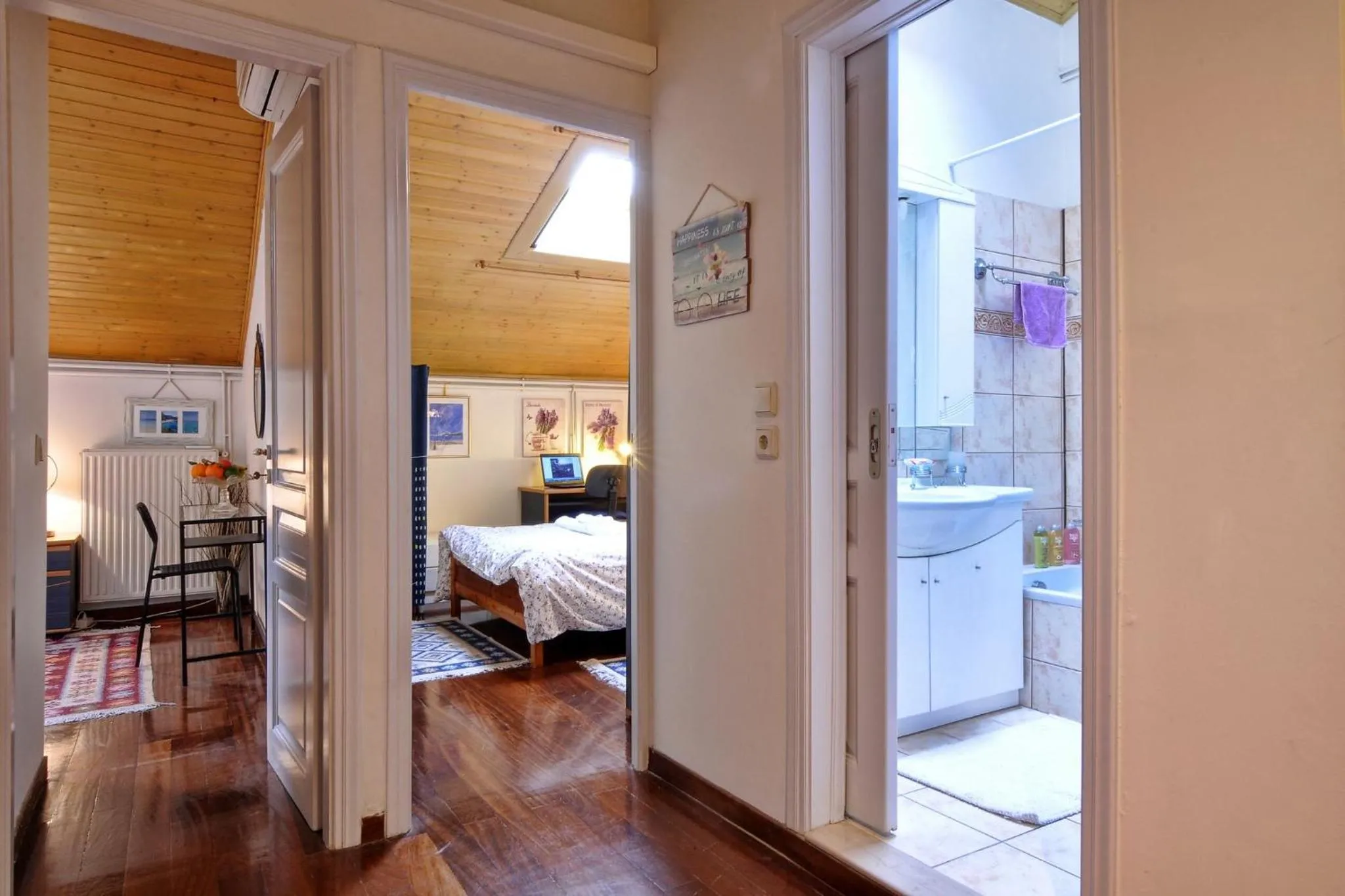Bathroom, Bed in San Rocco Apartment