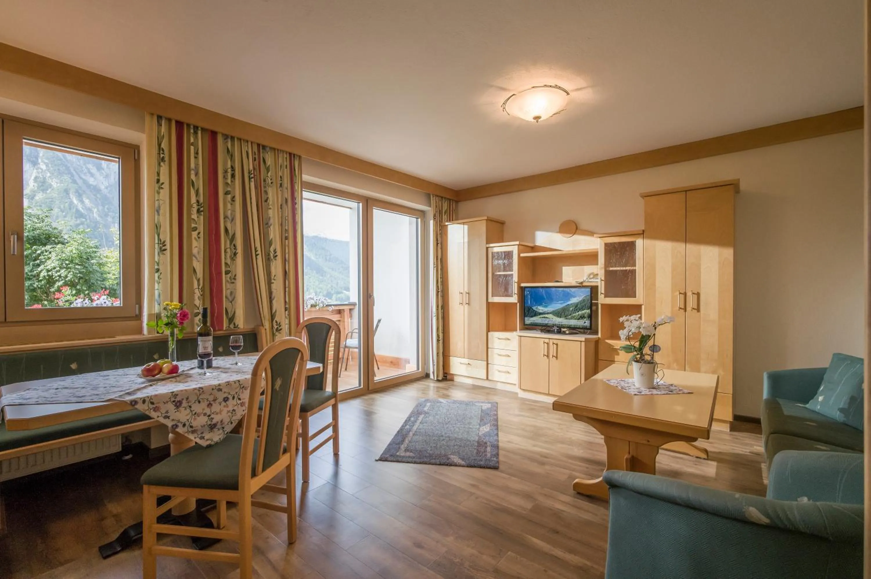 Living room in Appartements Rofan