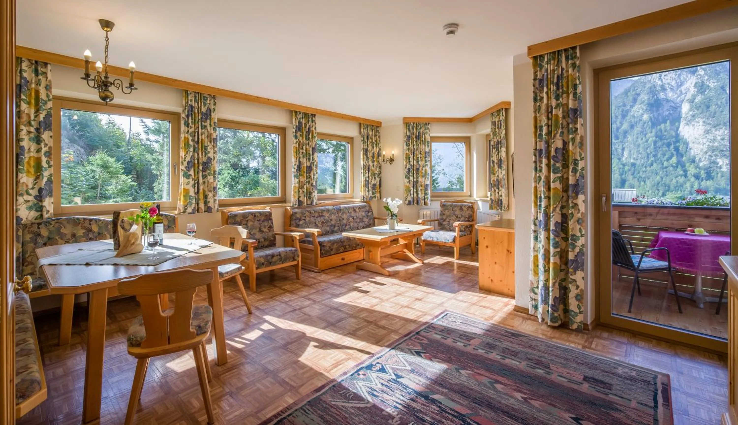 Living room in Appartements Rofan